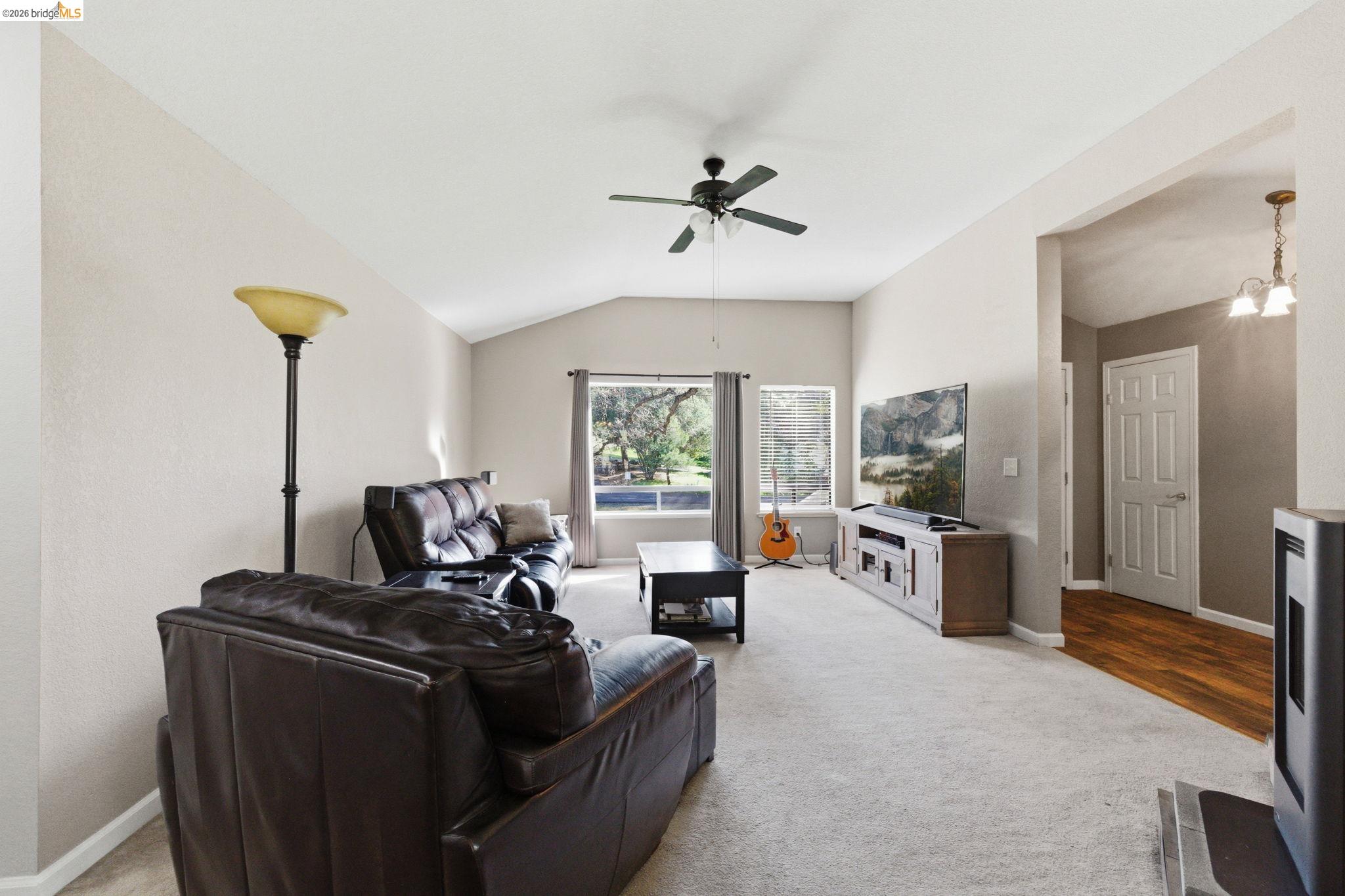 12796 Cresthaven Dr