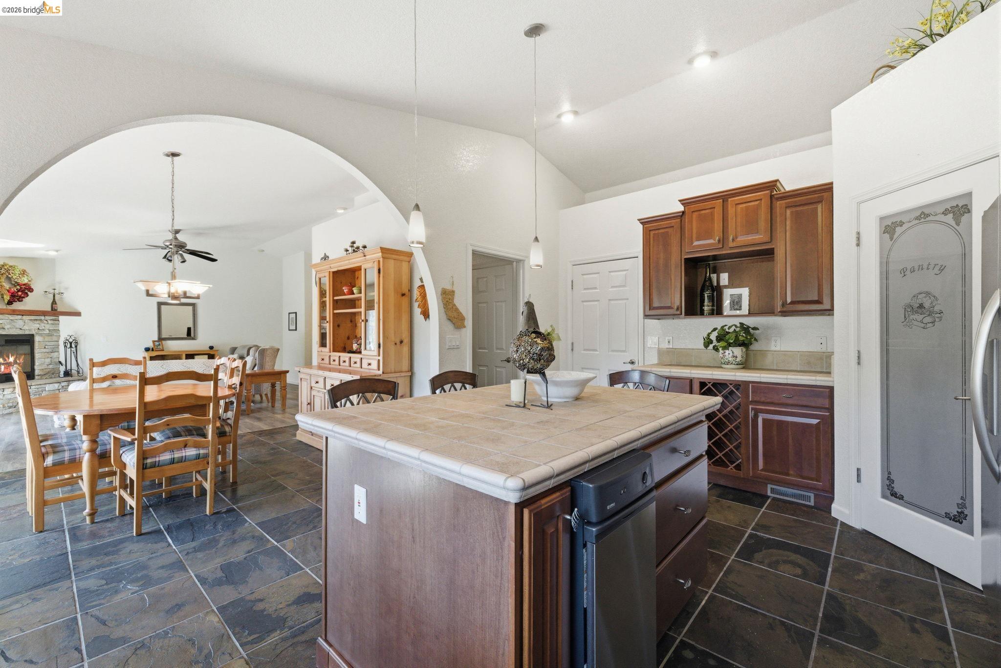 20024 Lower Skyridge Dr