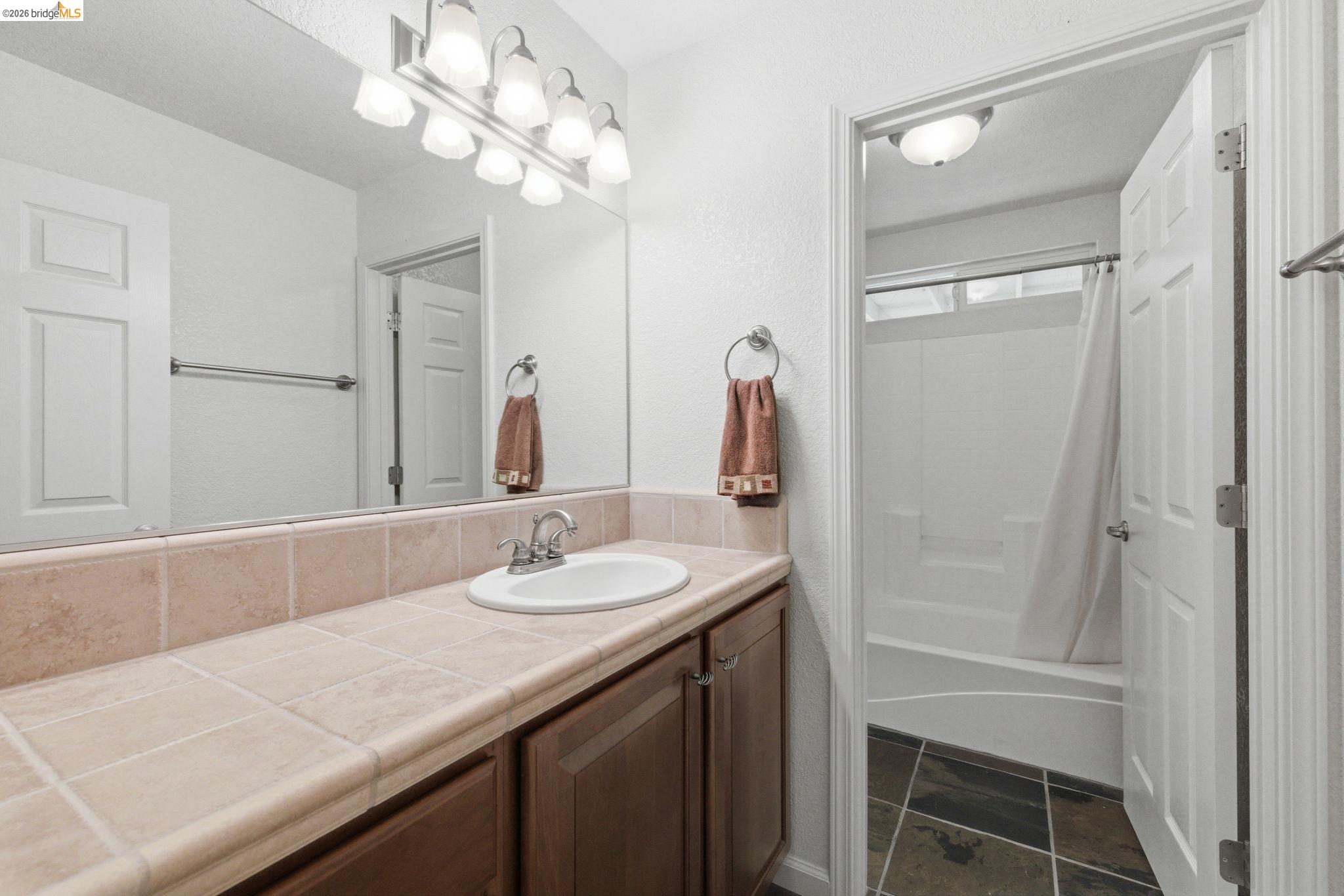 20024 Lower Skyridge Dr