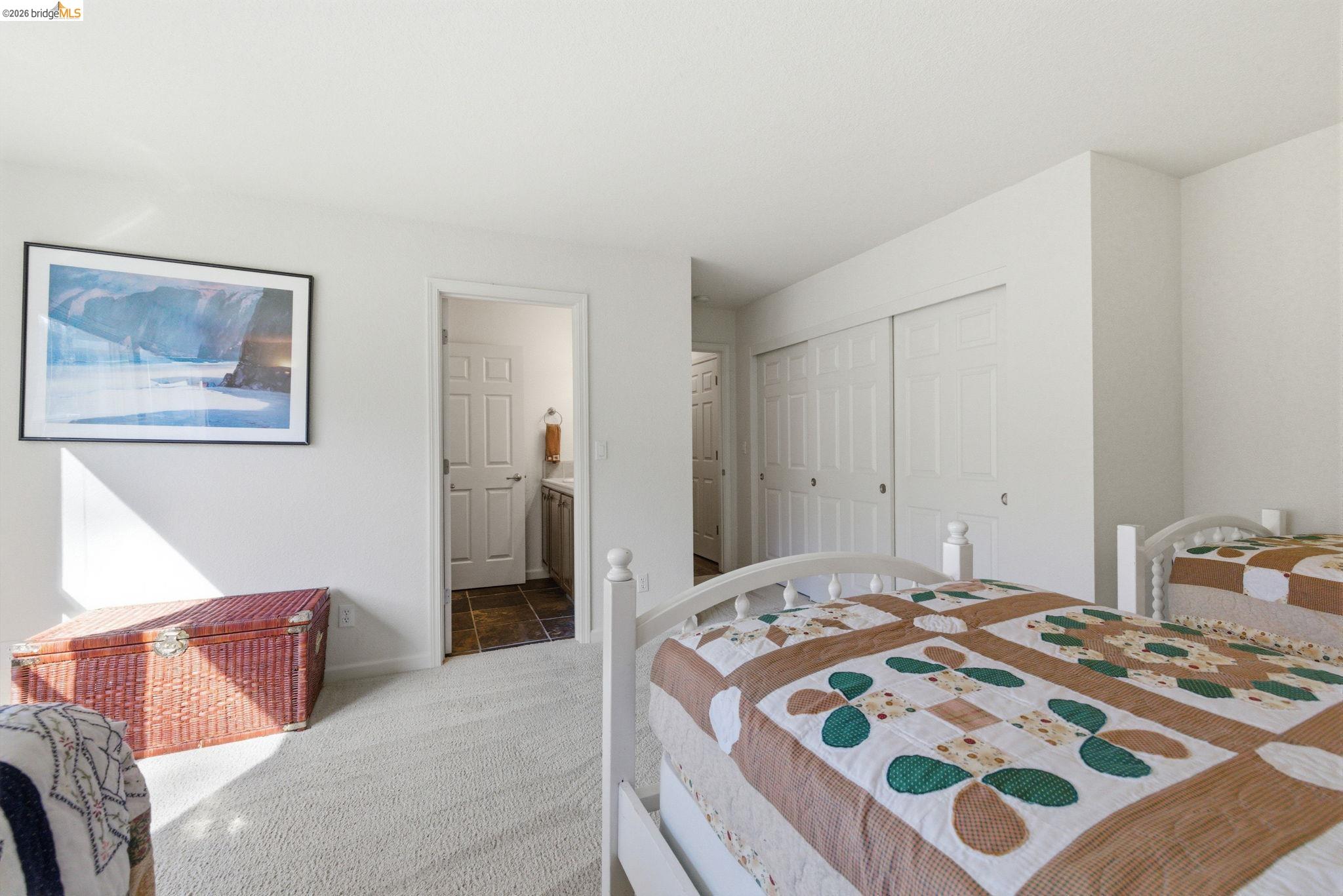 20024 Lower Skyridge Dr