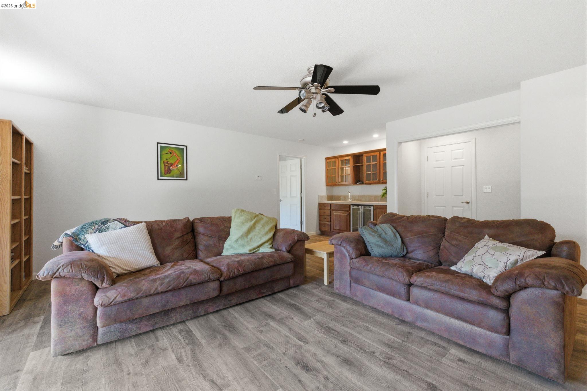 20024 Lower Skyridge Dr