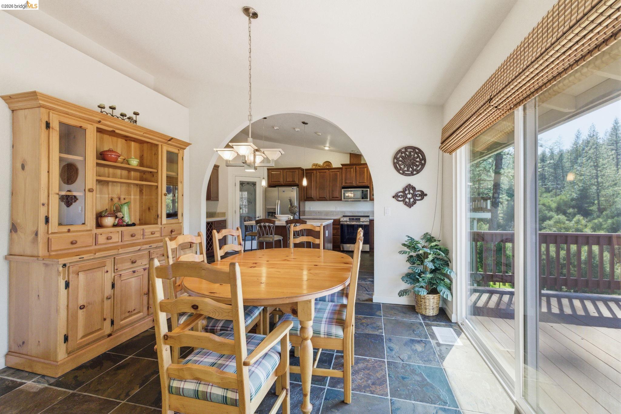 20024 Lower Skyridge Dr