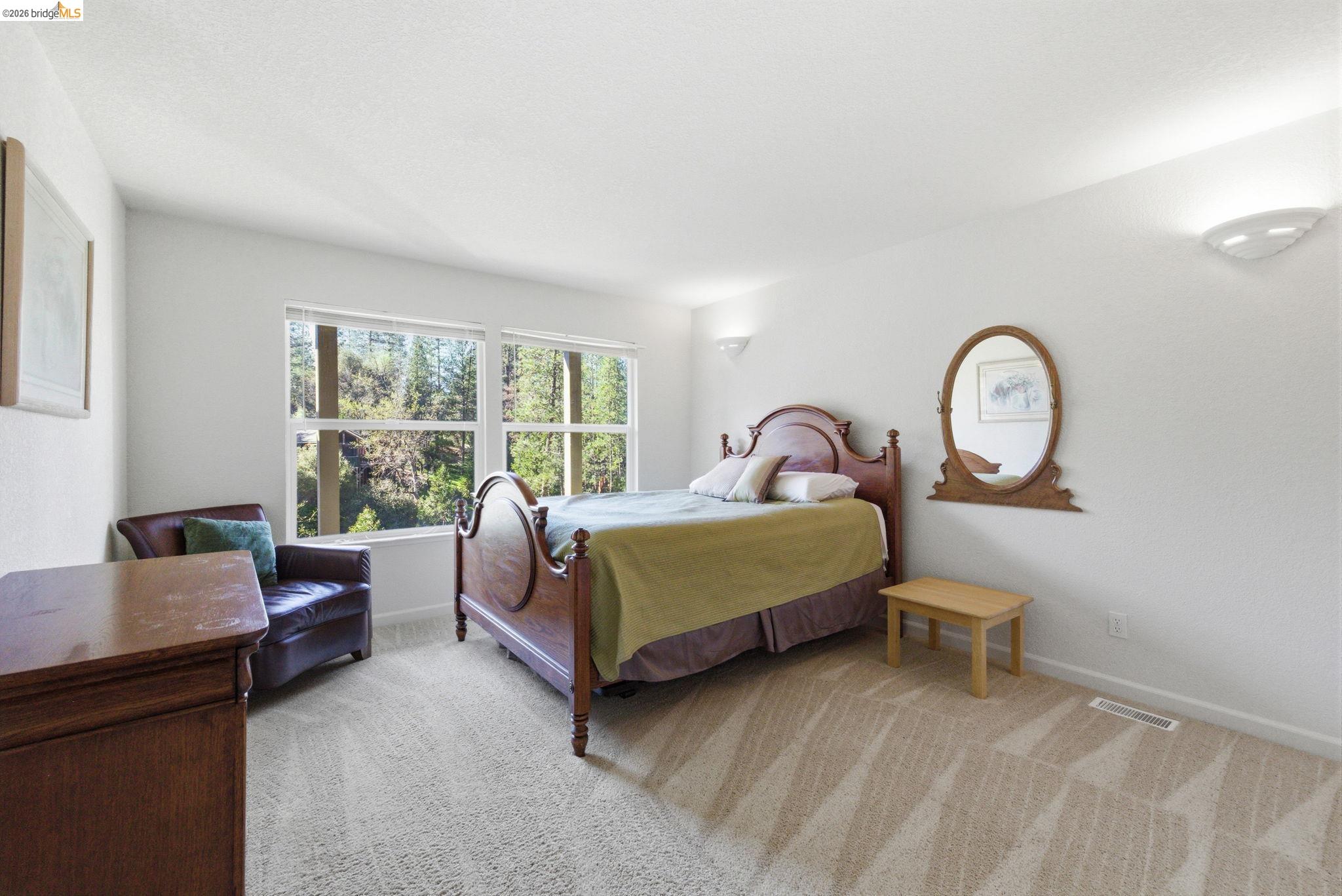 20024 Lower Skyridge Dr