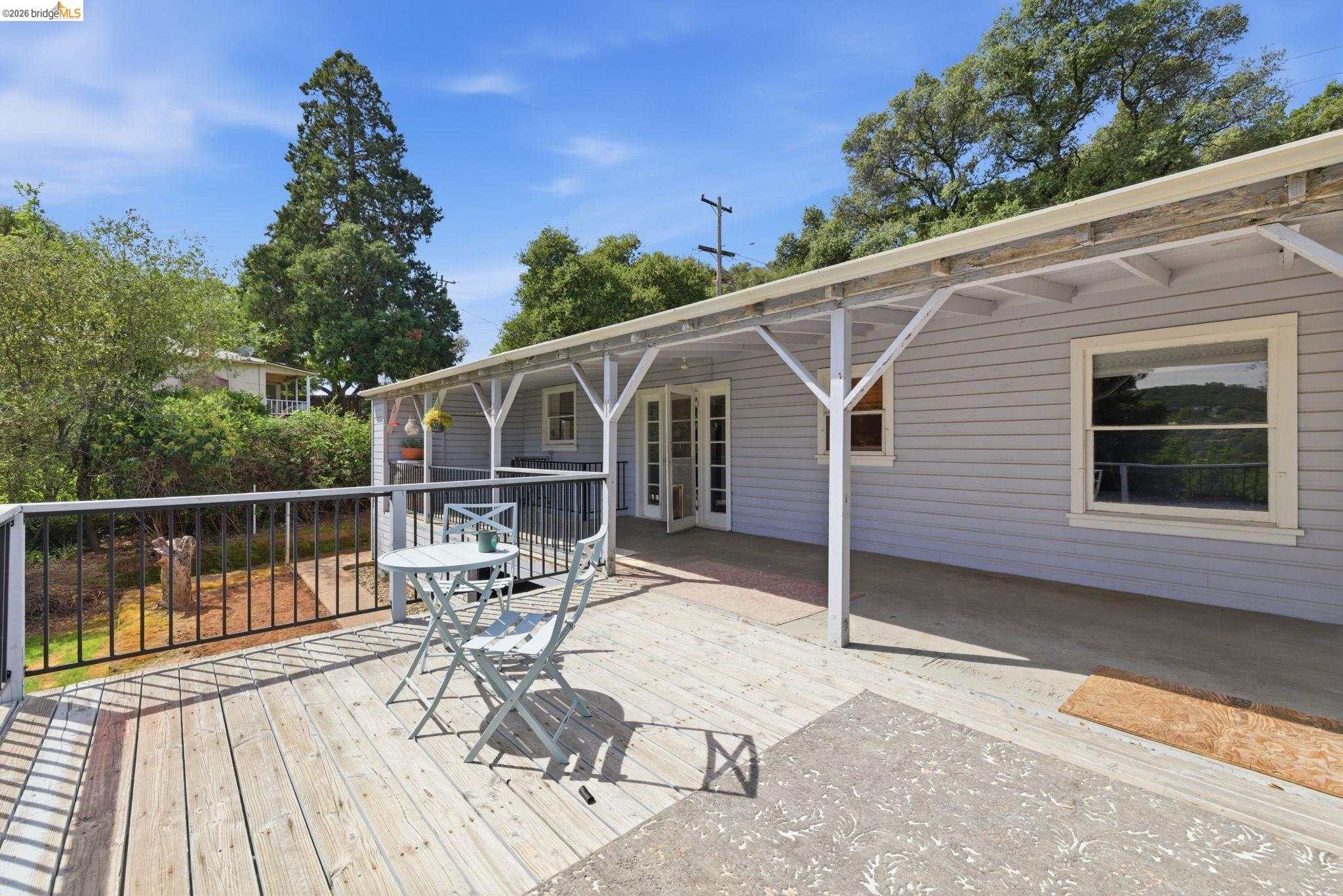 757 E Bald Mountain Rd