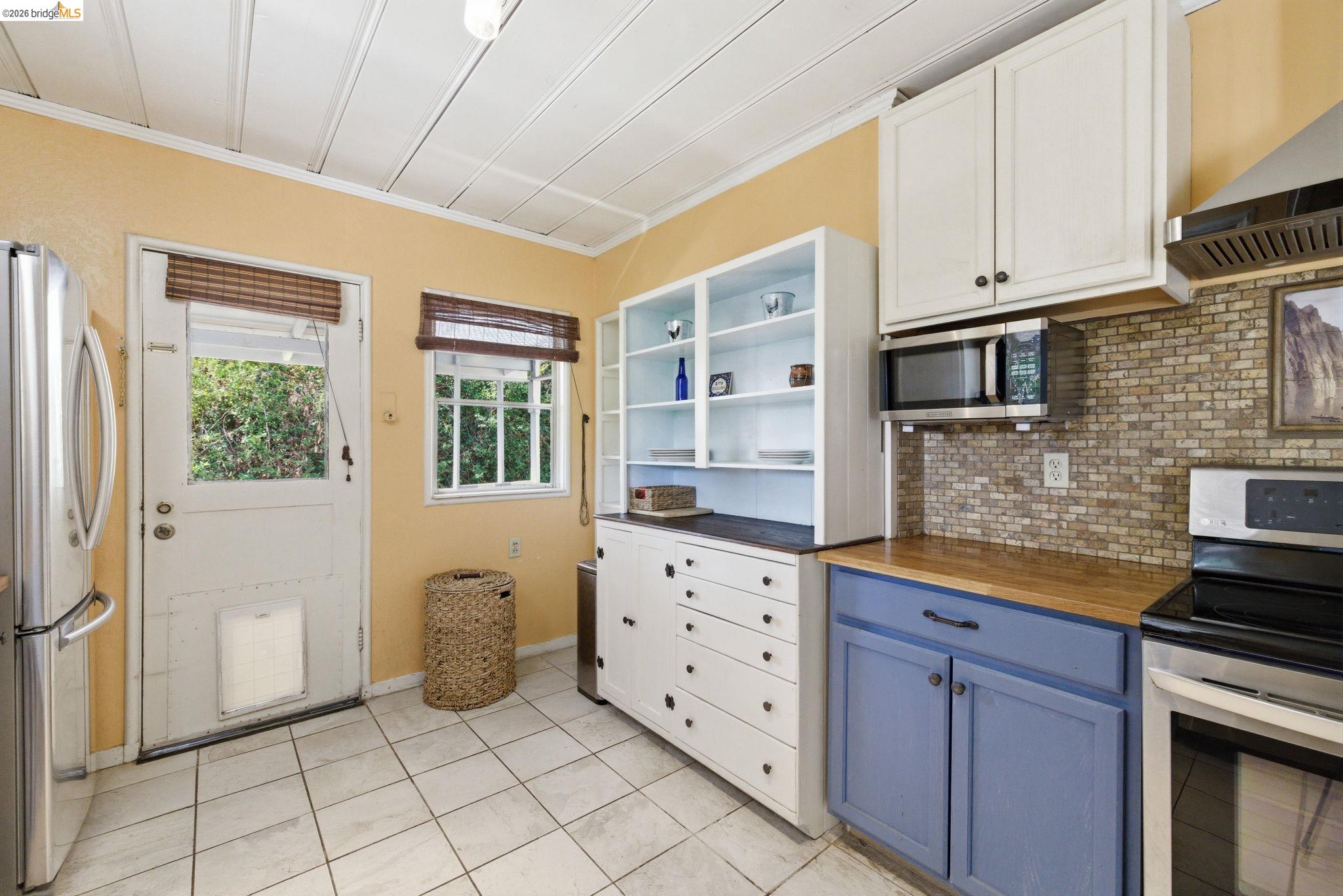 757 E Bald Mountain Rd
