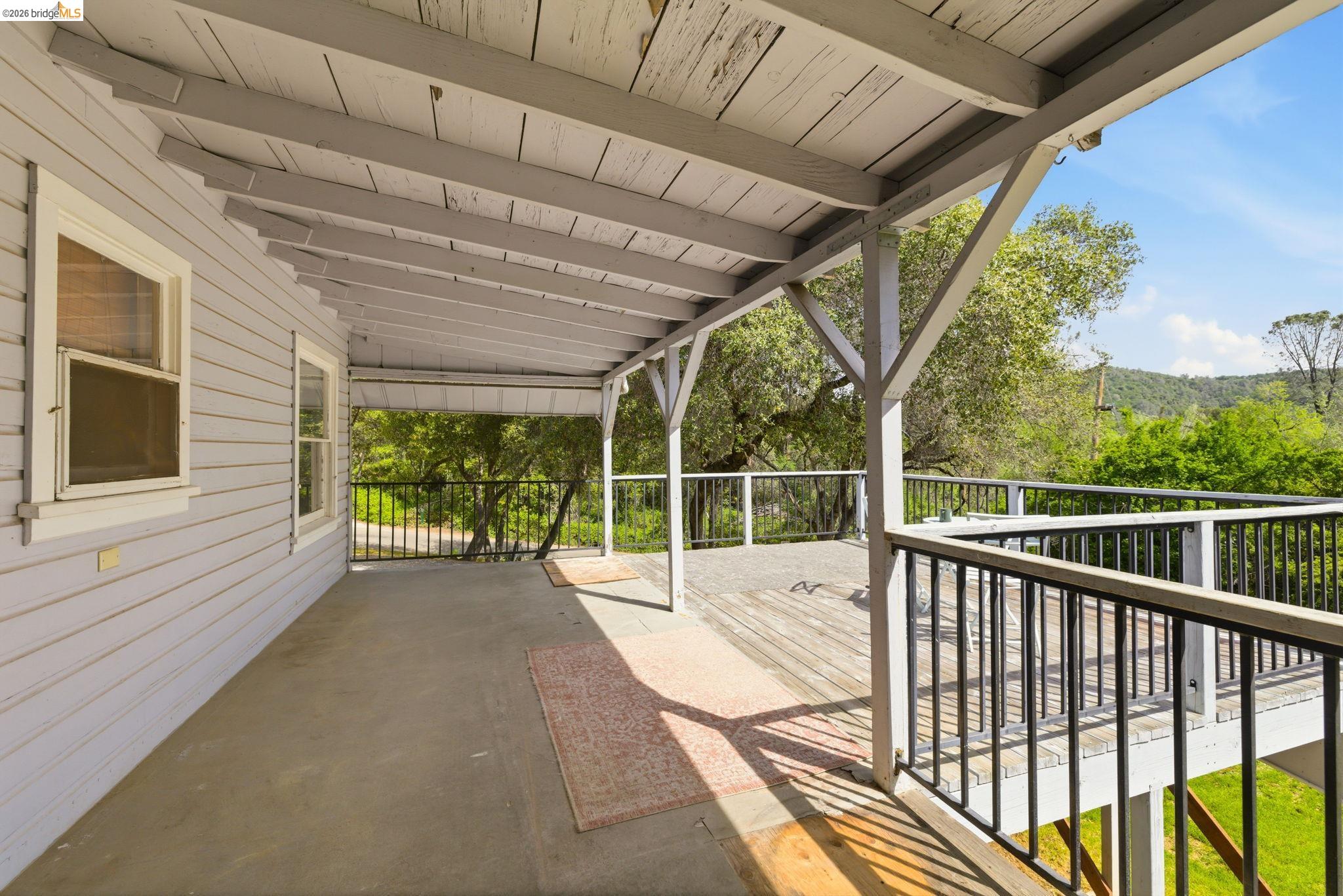 757 E Bald Mountain Rd