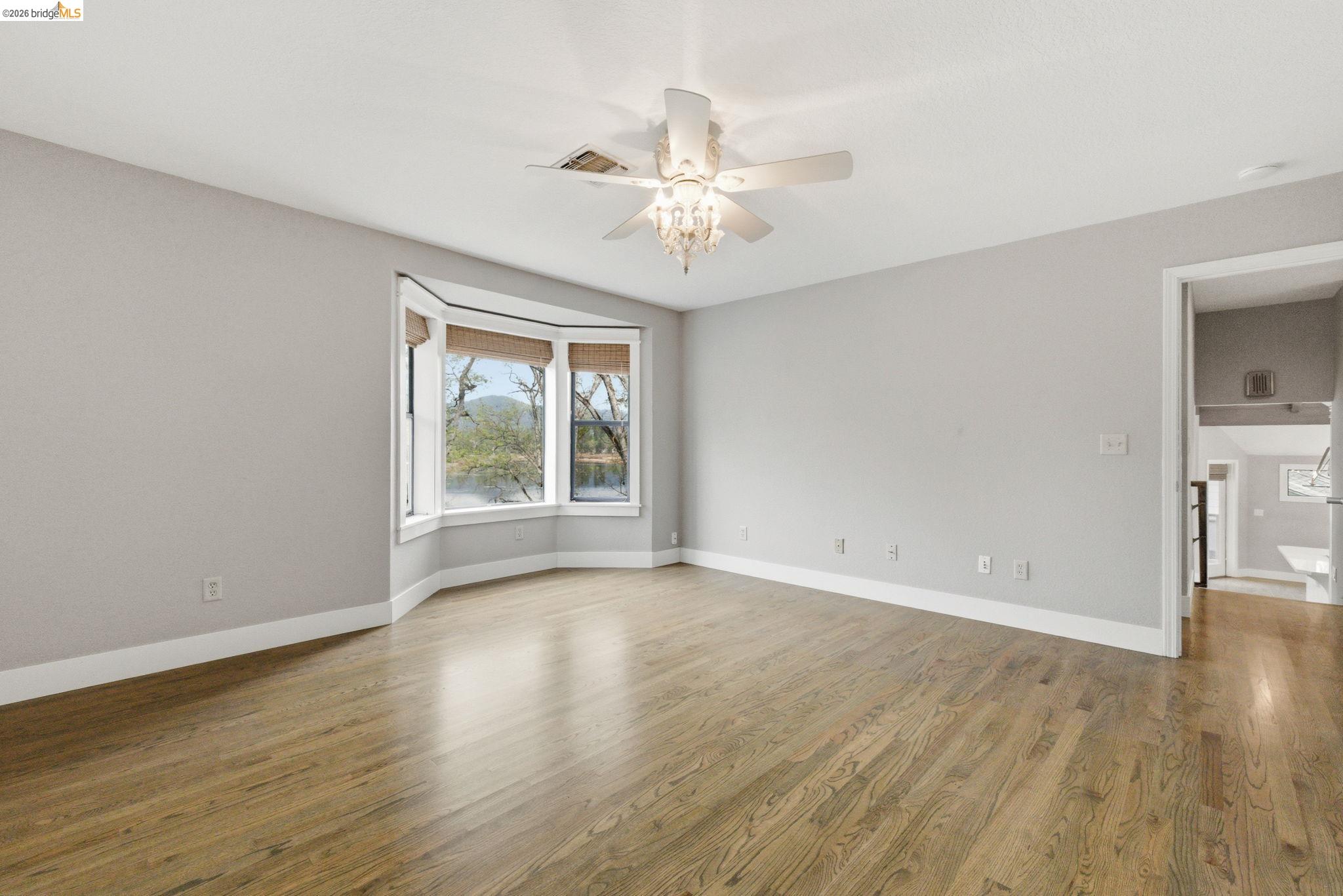20575 Lori Ln