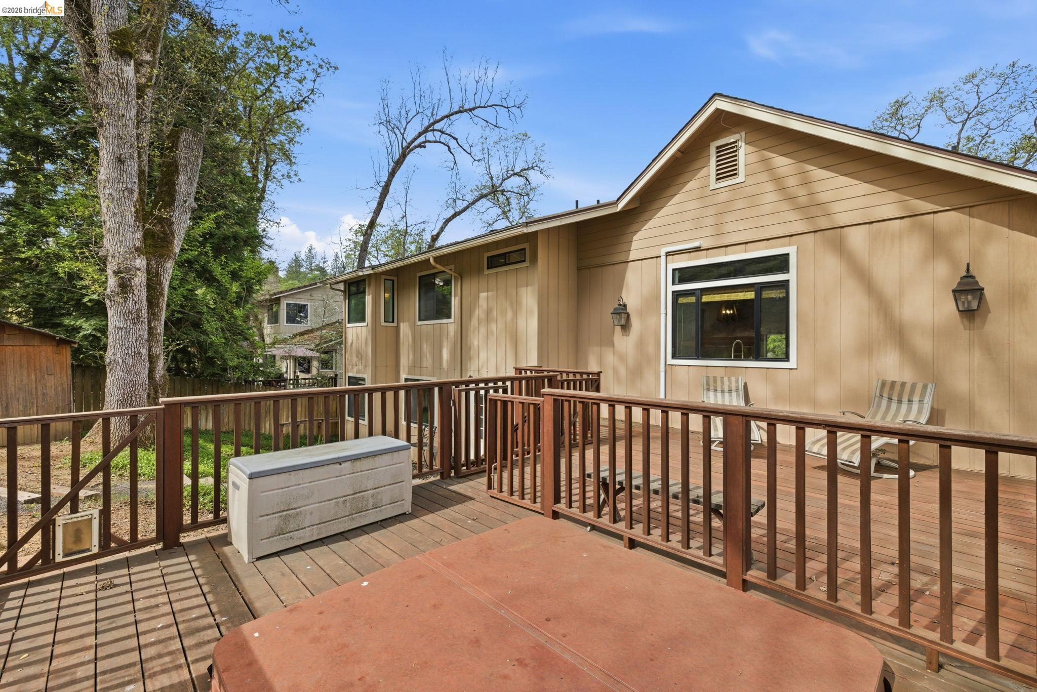 20575 Lori Ln