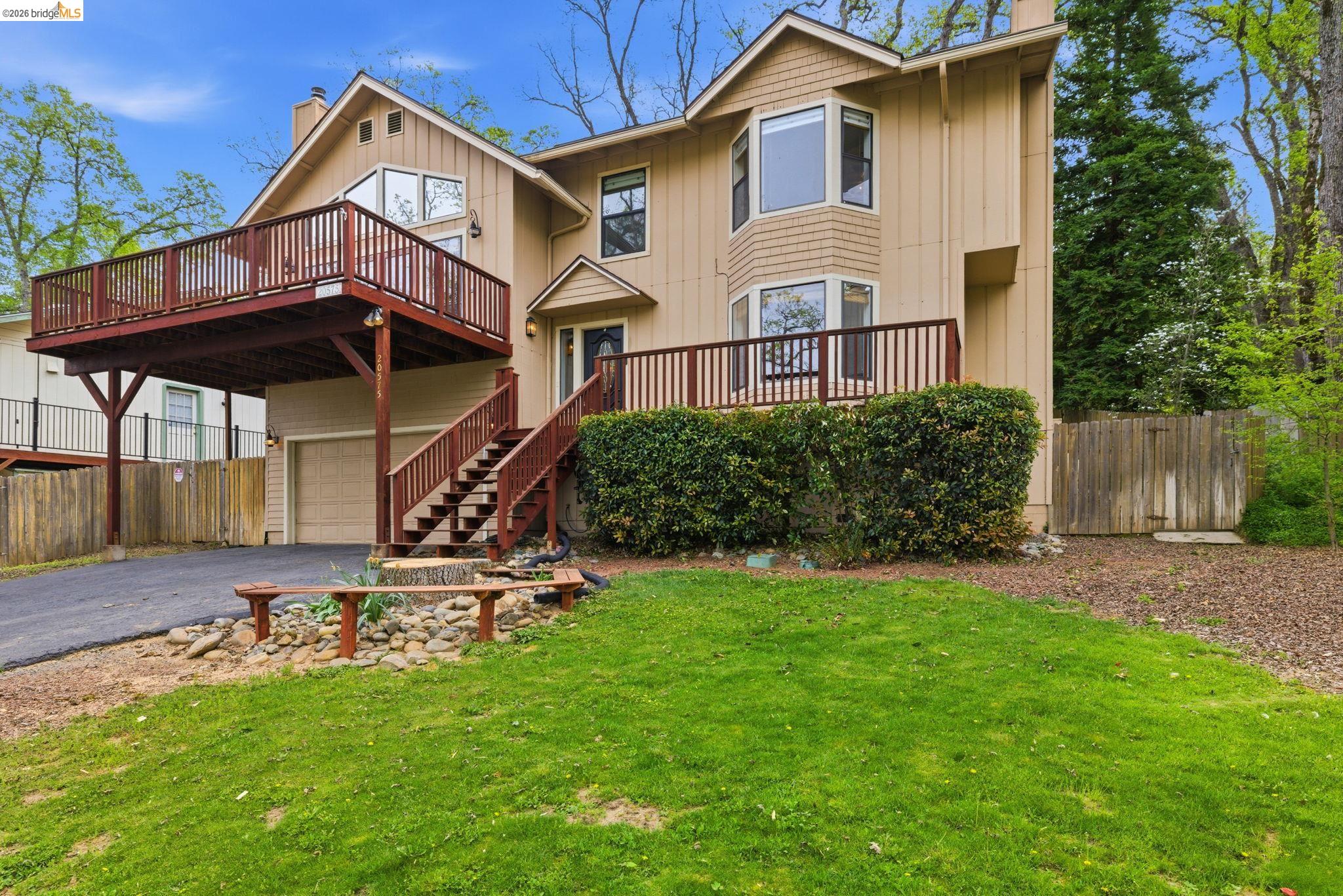 20575 Lori Ln