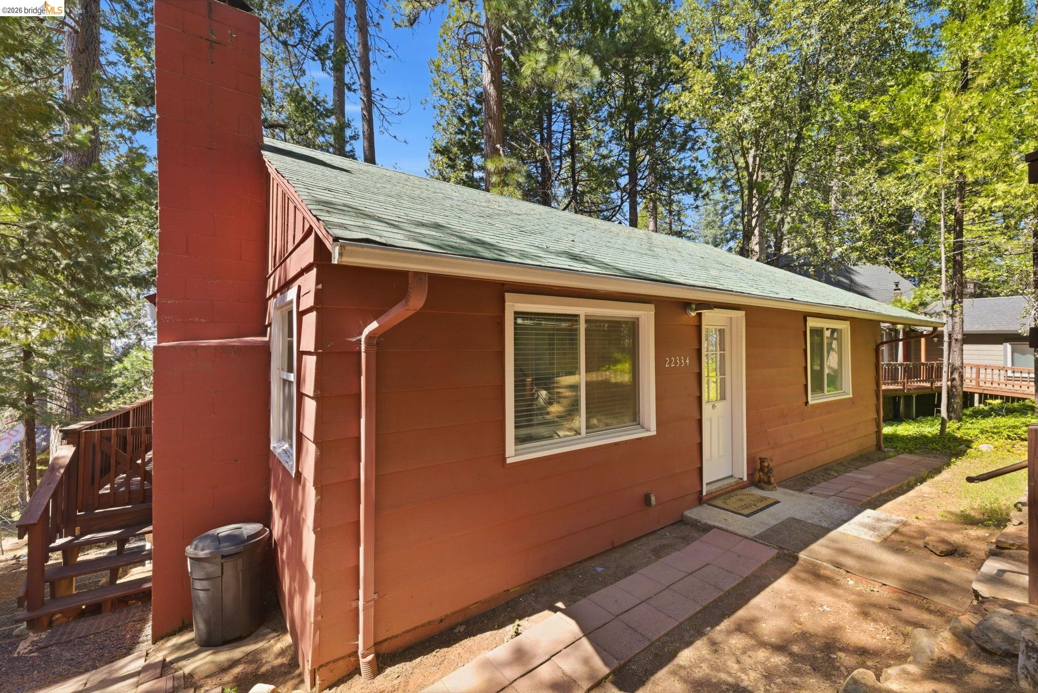 22334 Twain Harte Drive