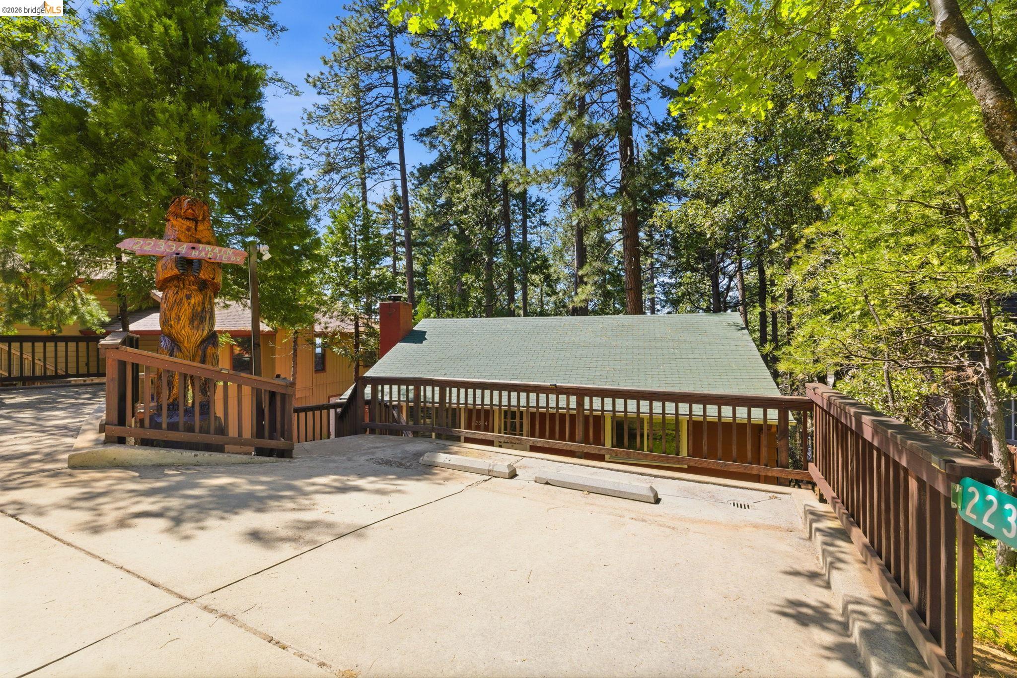 22334 Twain Harte Drive