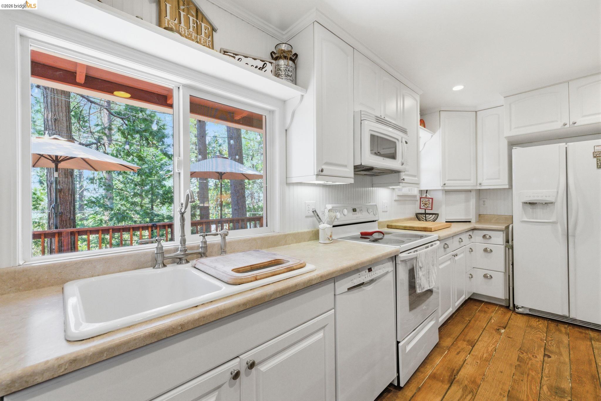 22334 Twain Harte Drive