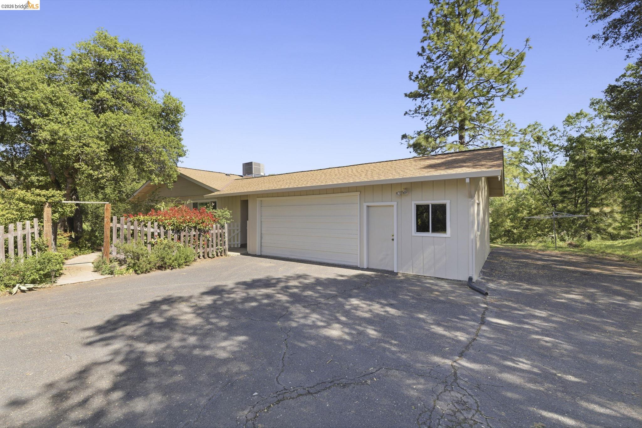 20948 Lynn Ln