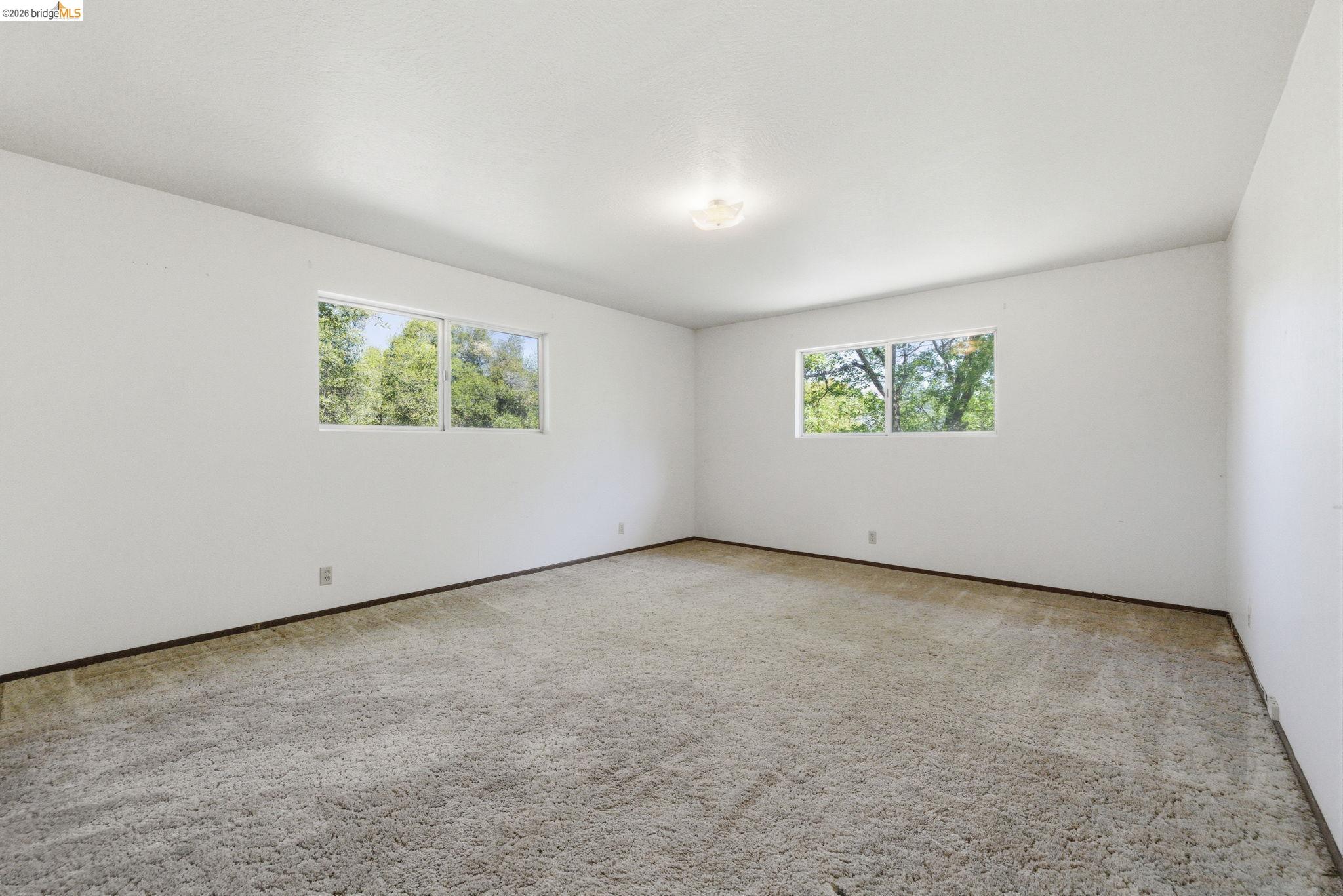 20948 Lynn Ln