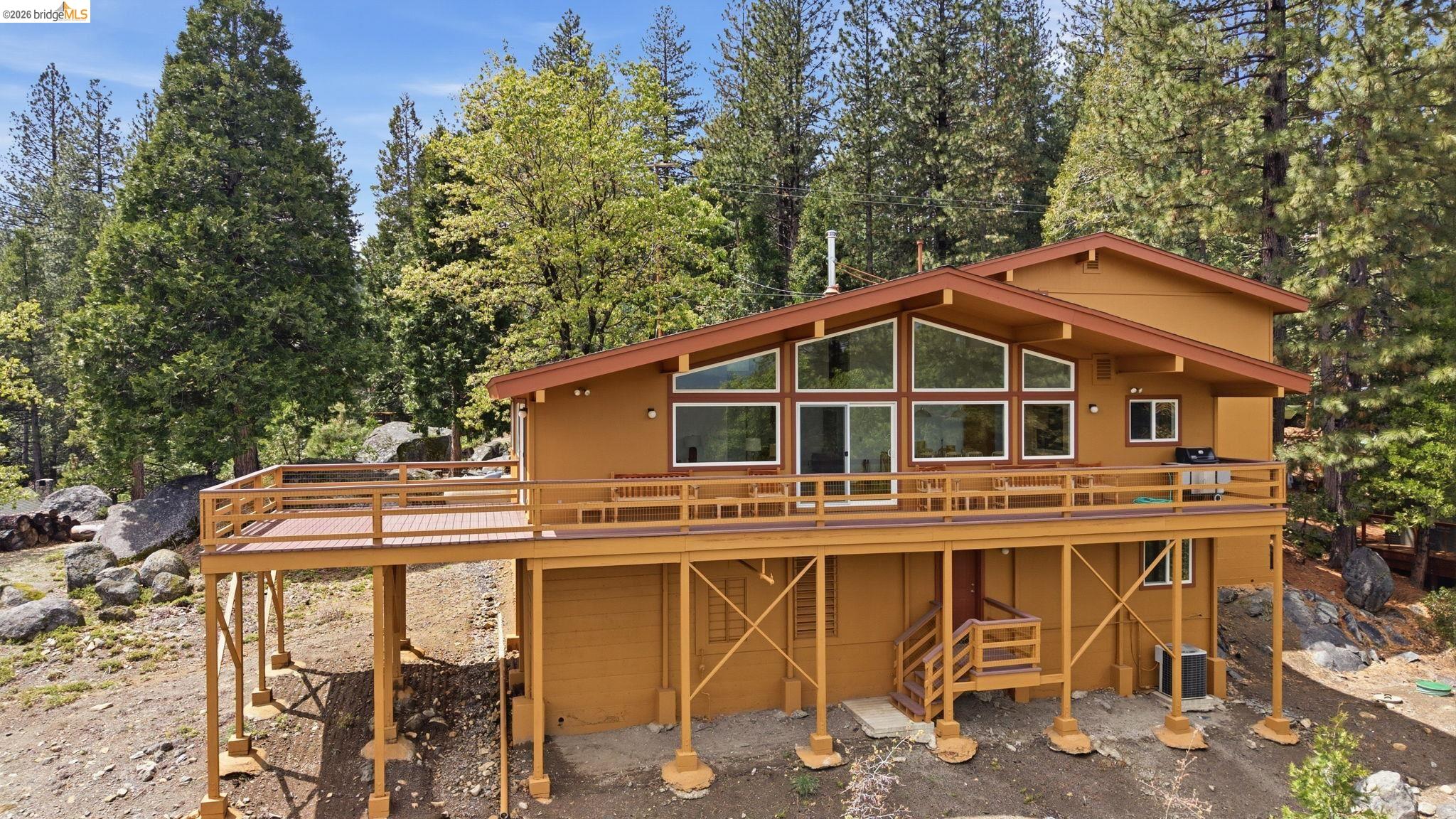 29621 Lassen Dr