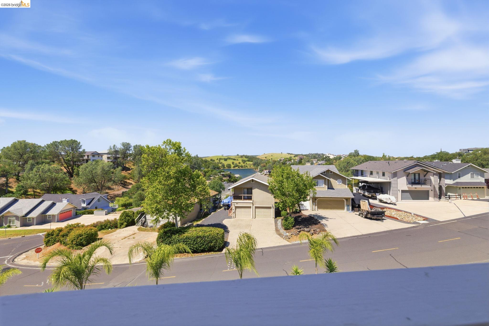 609 Dolores Way
