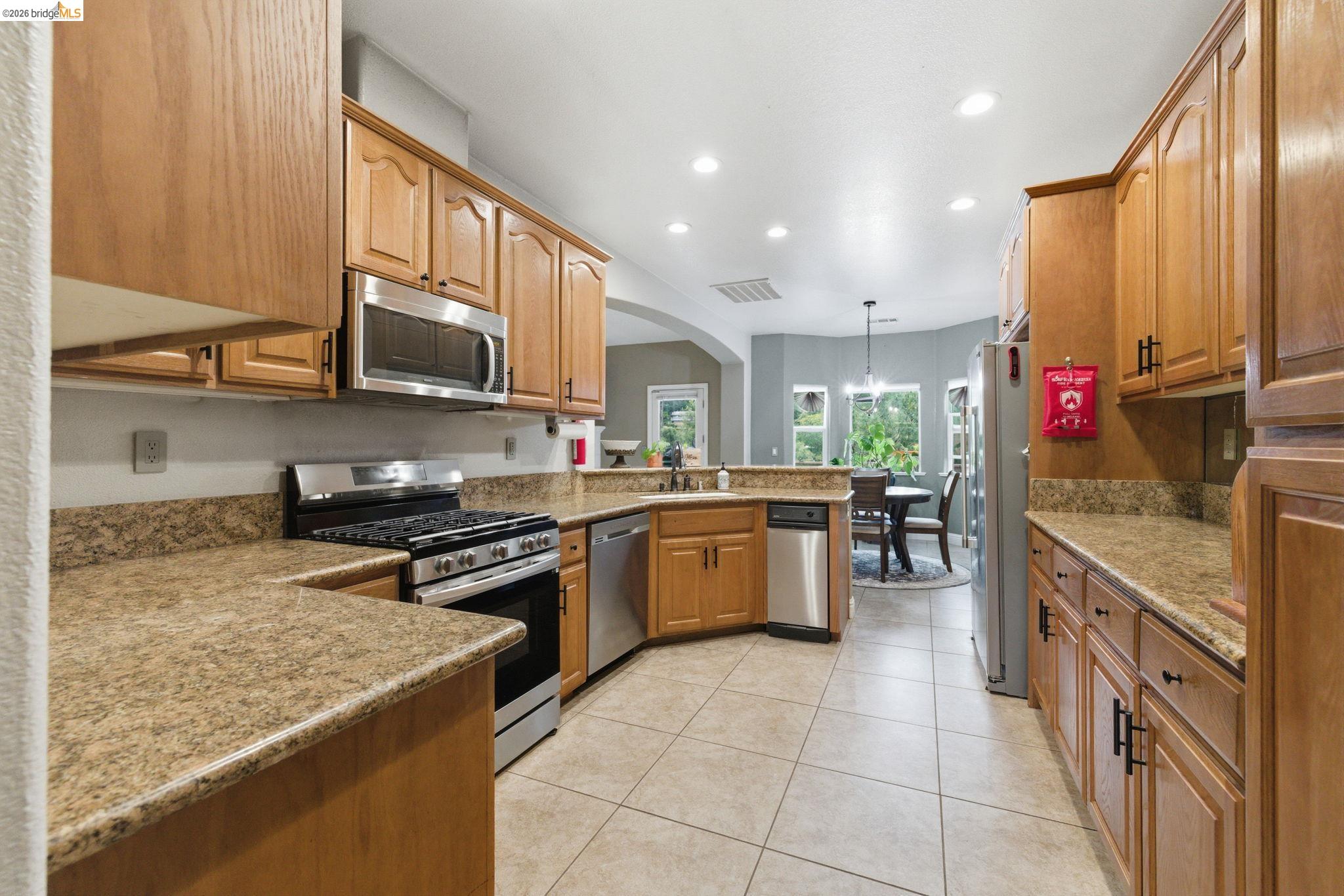 552 Morning Star Dr