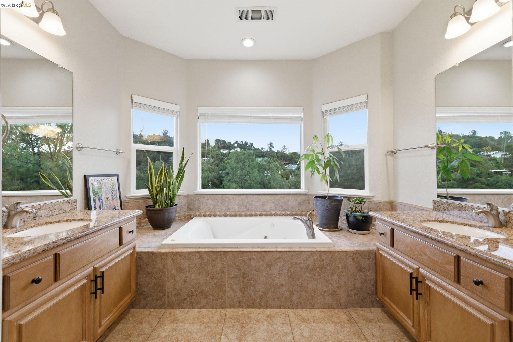 552 Morning Star Dr