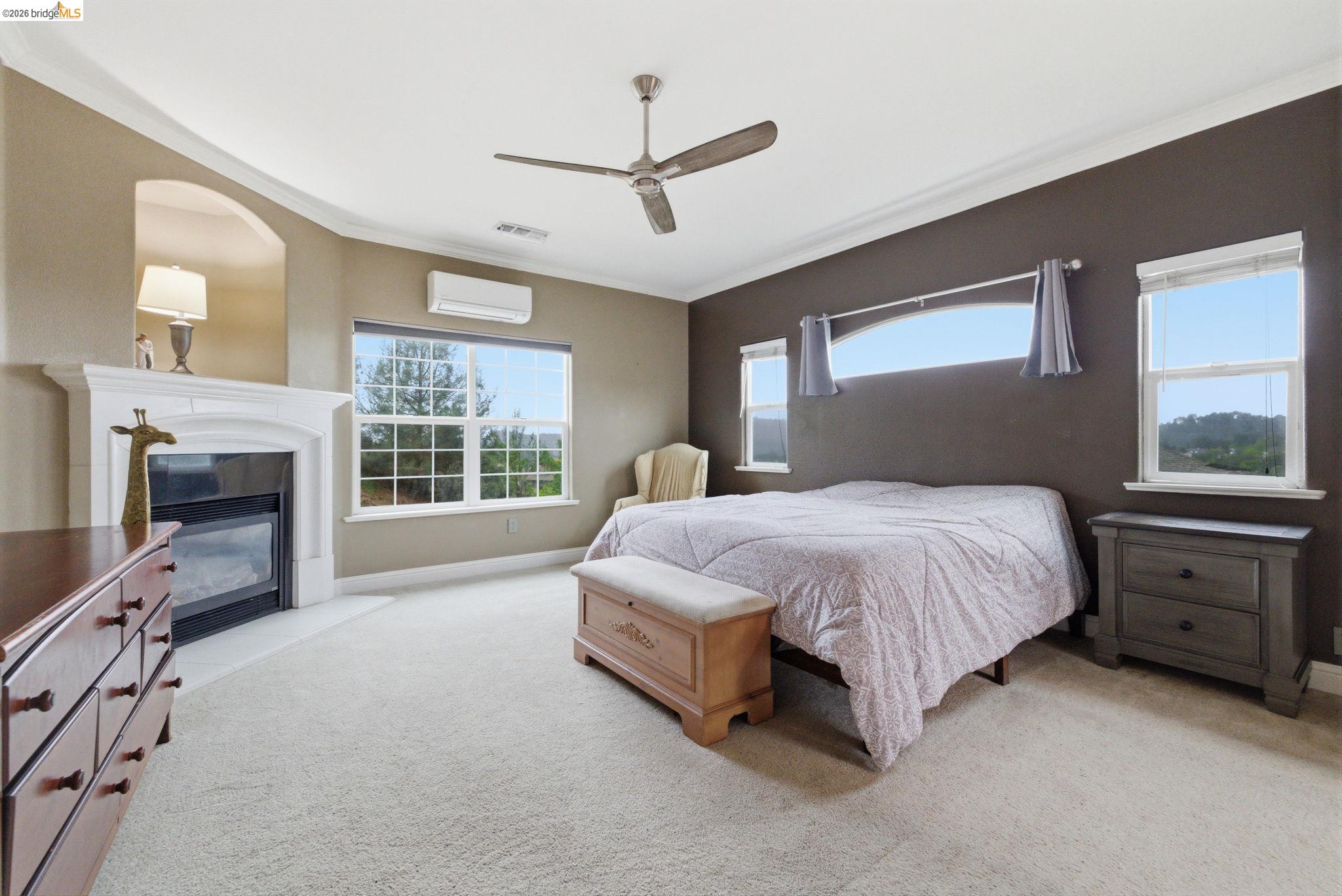552 Morning Star Dr