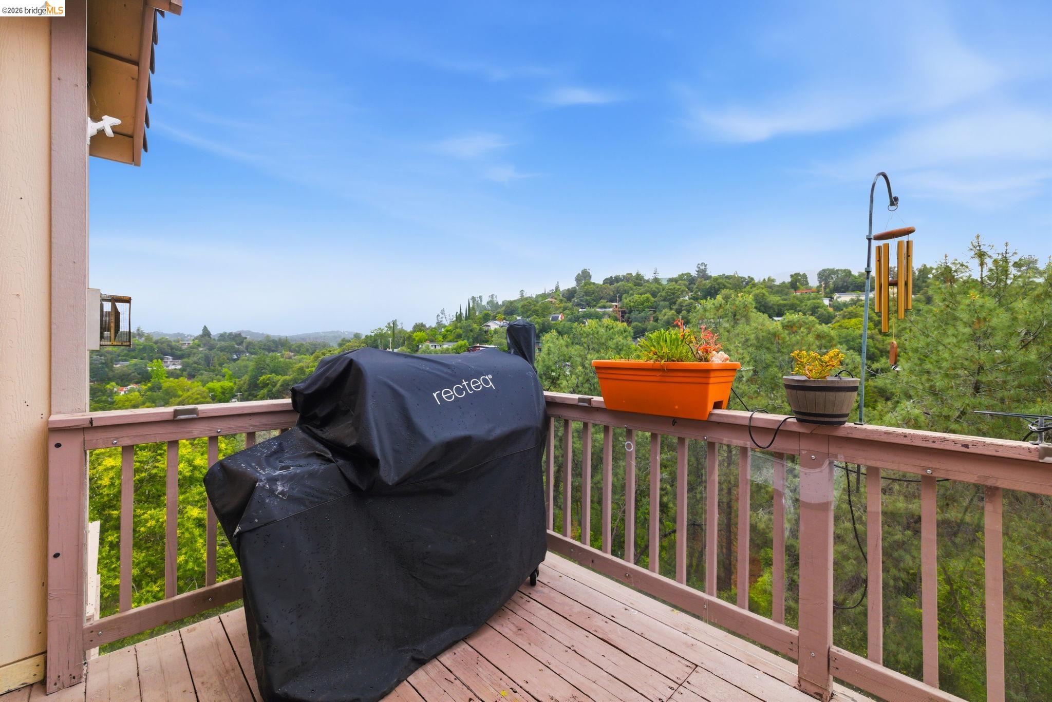 552 Morning Star Dr