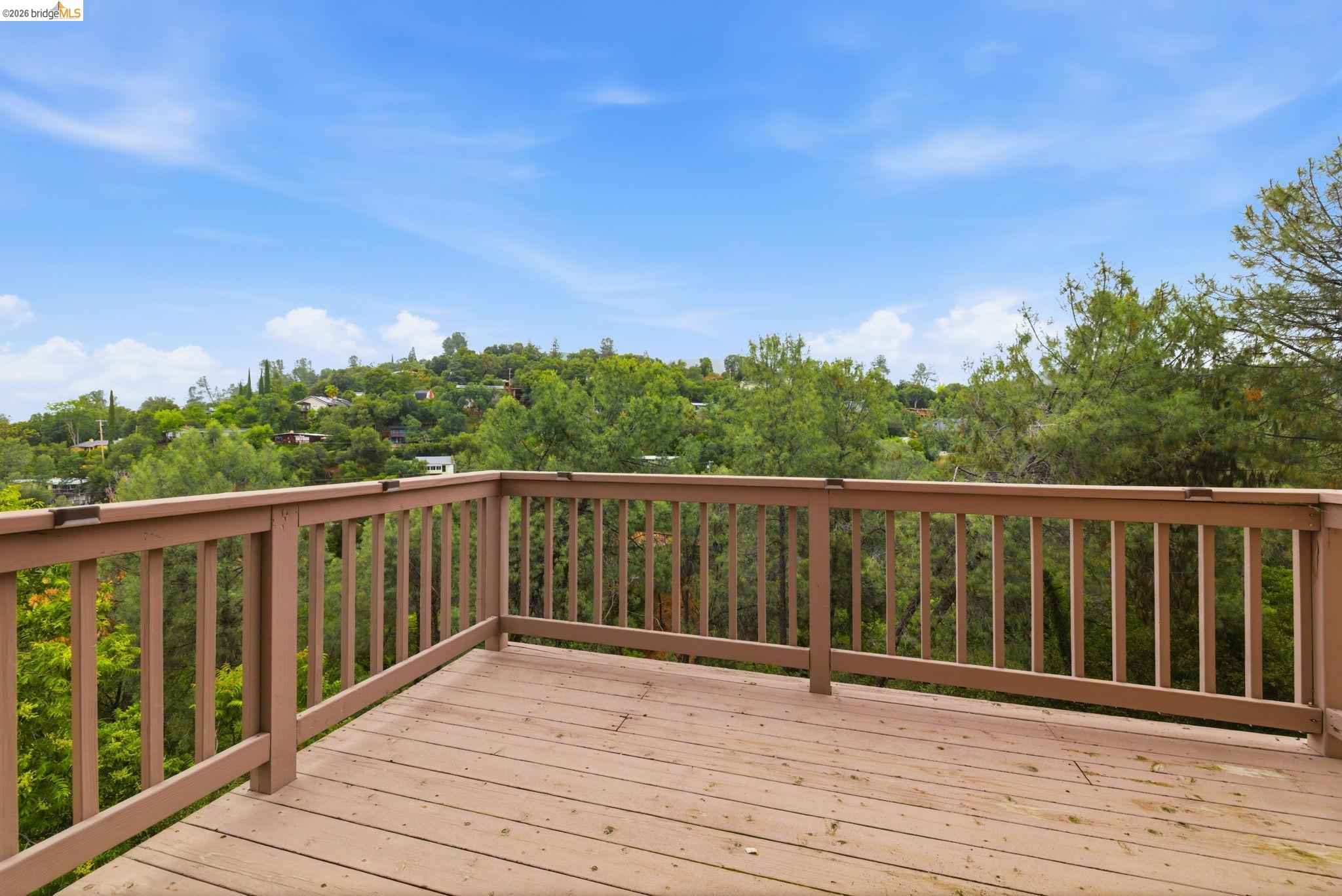 552 Morning Star Dr