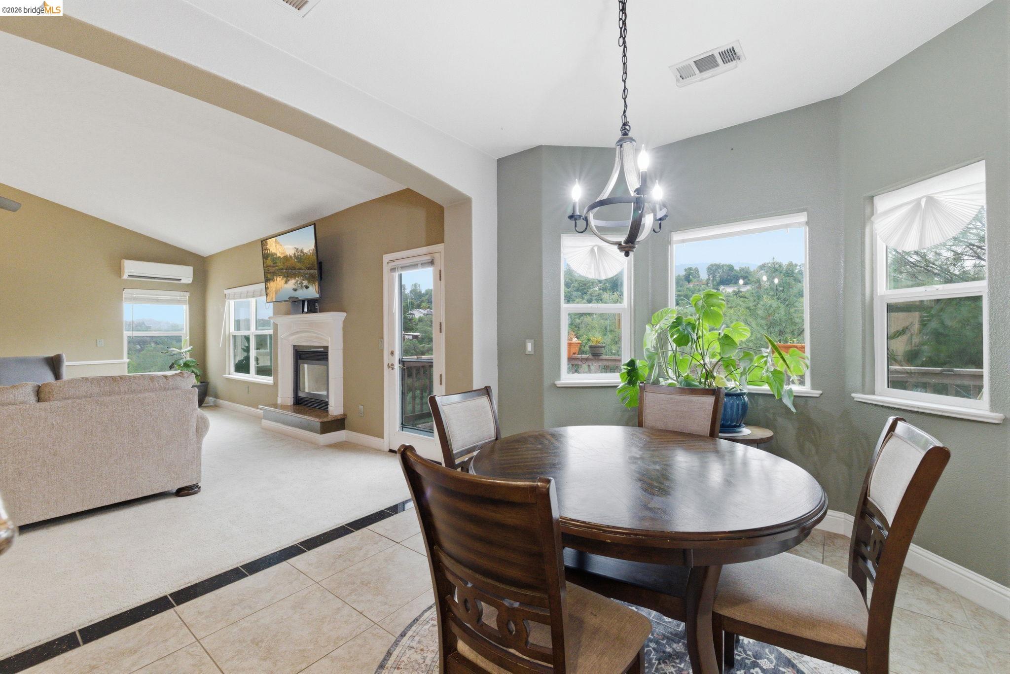 552 Morning Star Dr