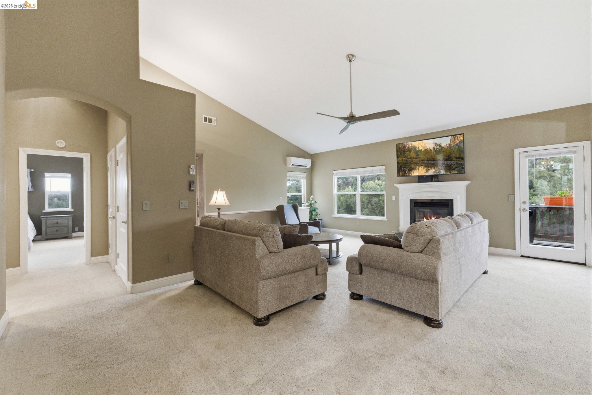 552 Morning Star Dr