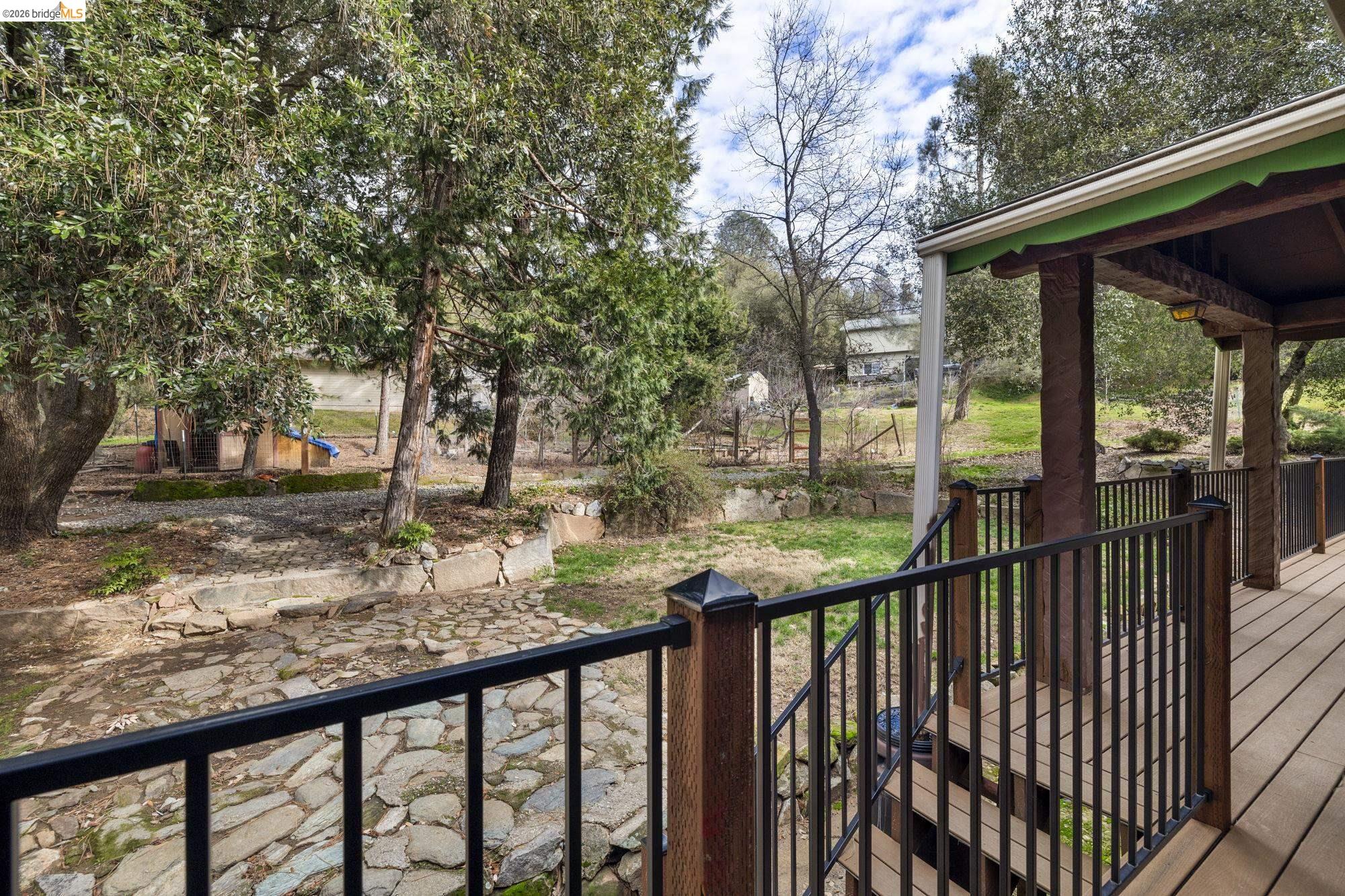 21550 Phoenix Lake Rd