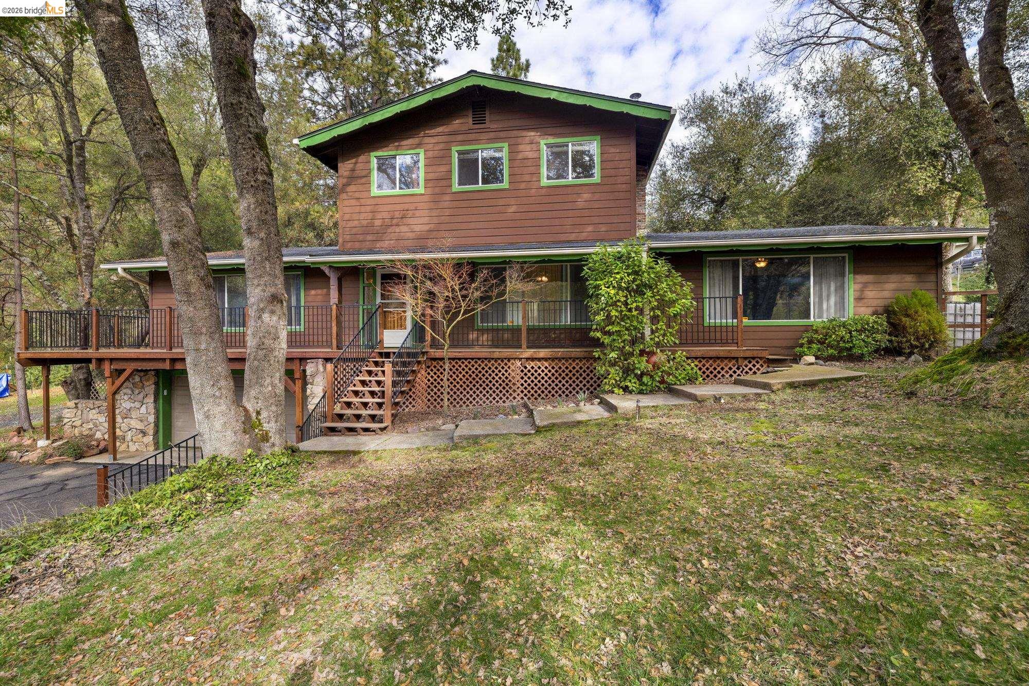 21550 Phoenix Lake Rd