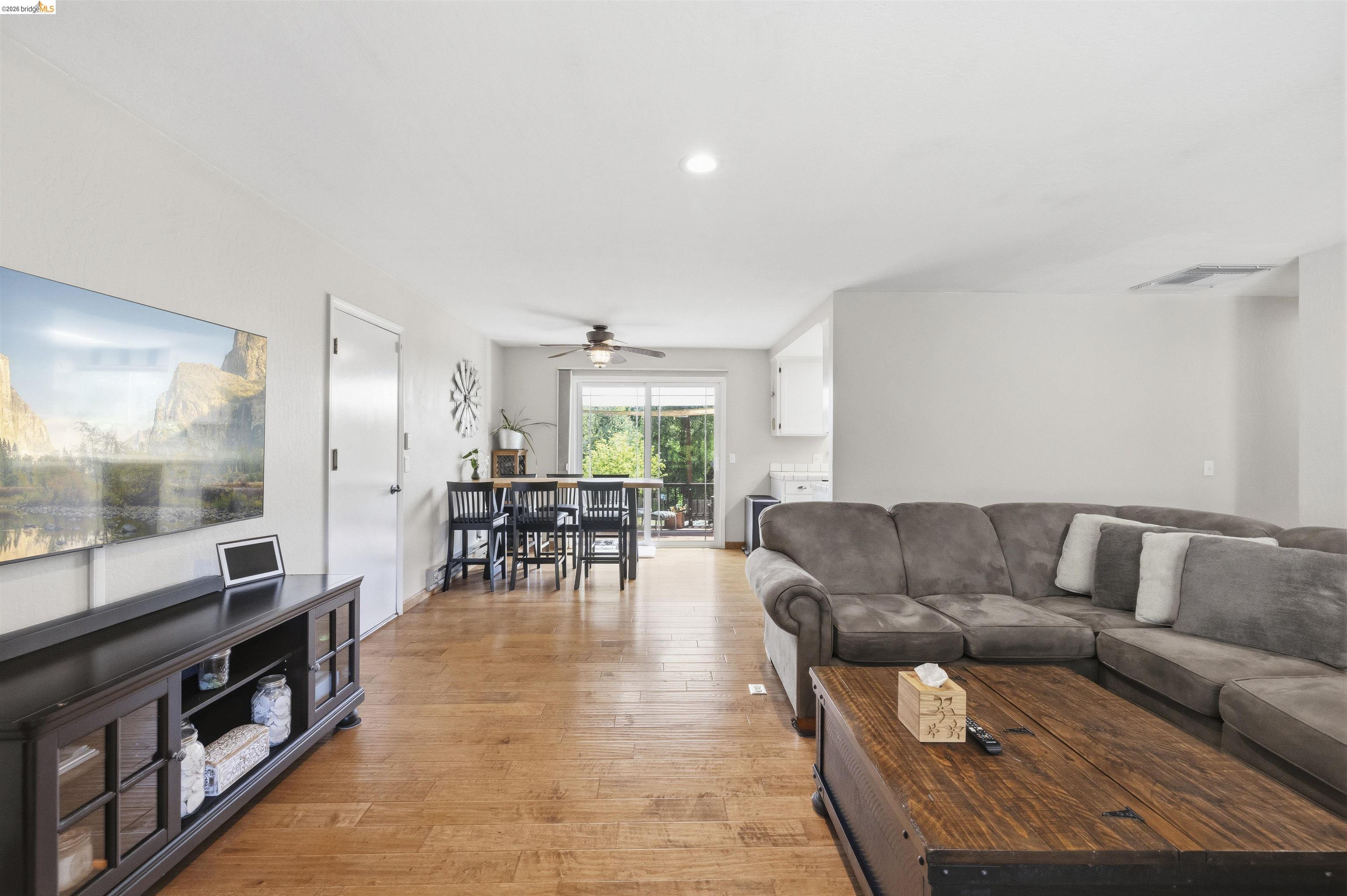 21781 Paseo De Los Portales