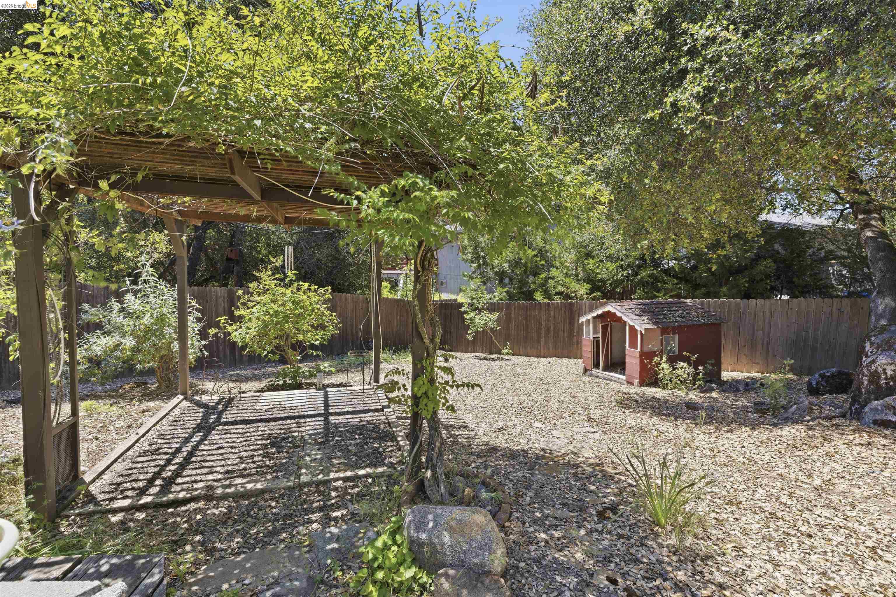 21781 Paseo De Los Portales