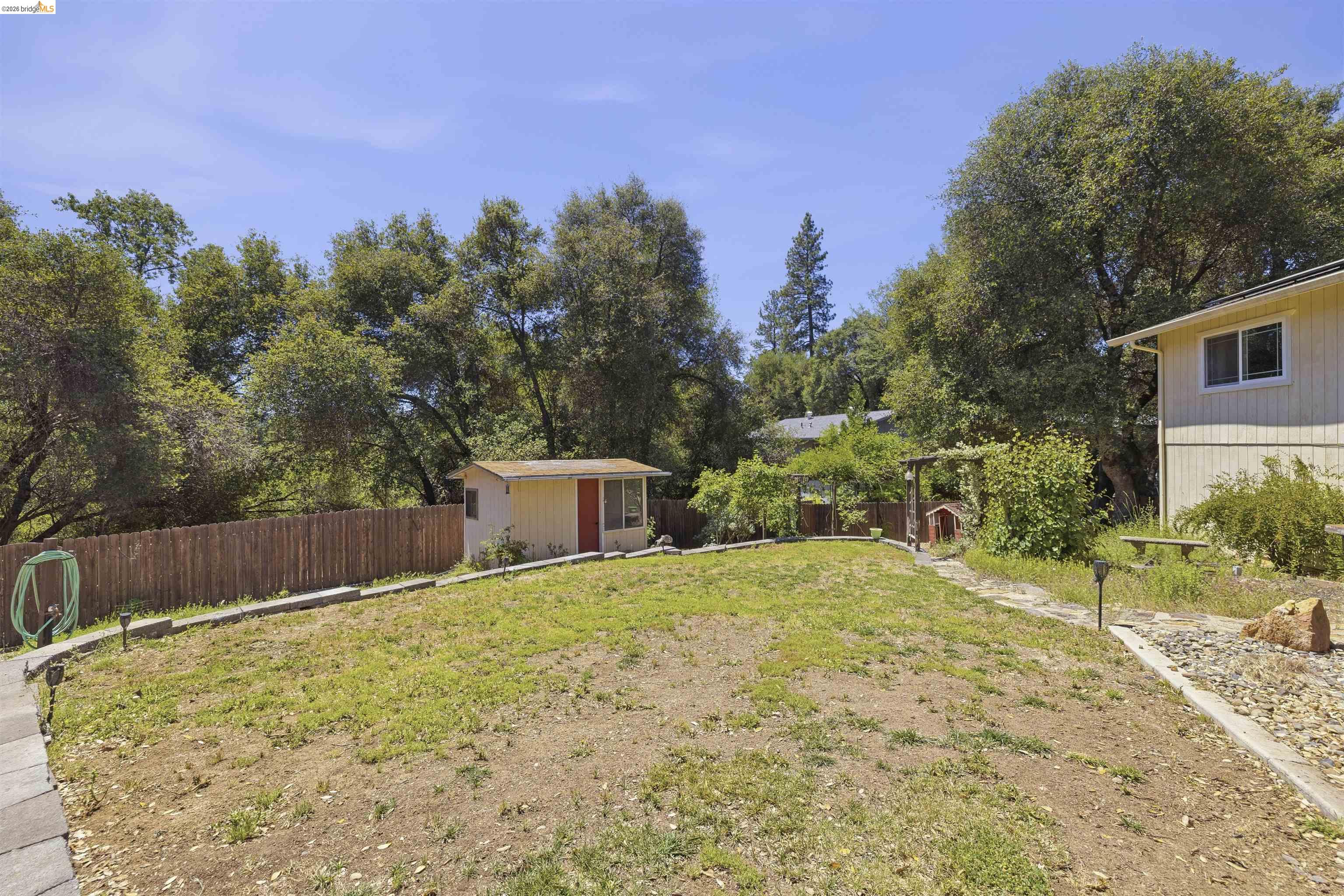 21781 Paseo De Los Portales