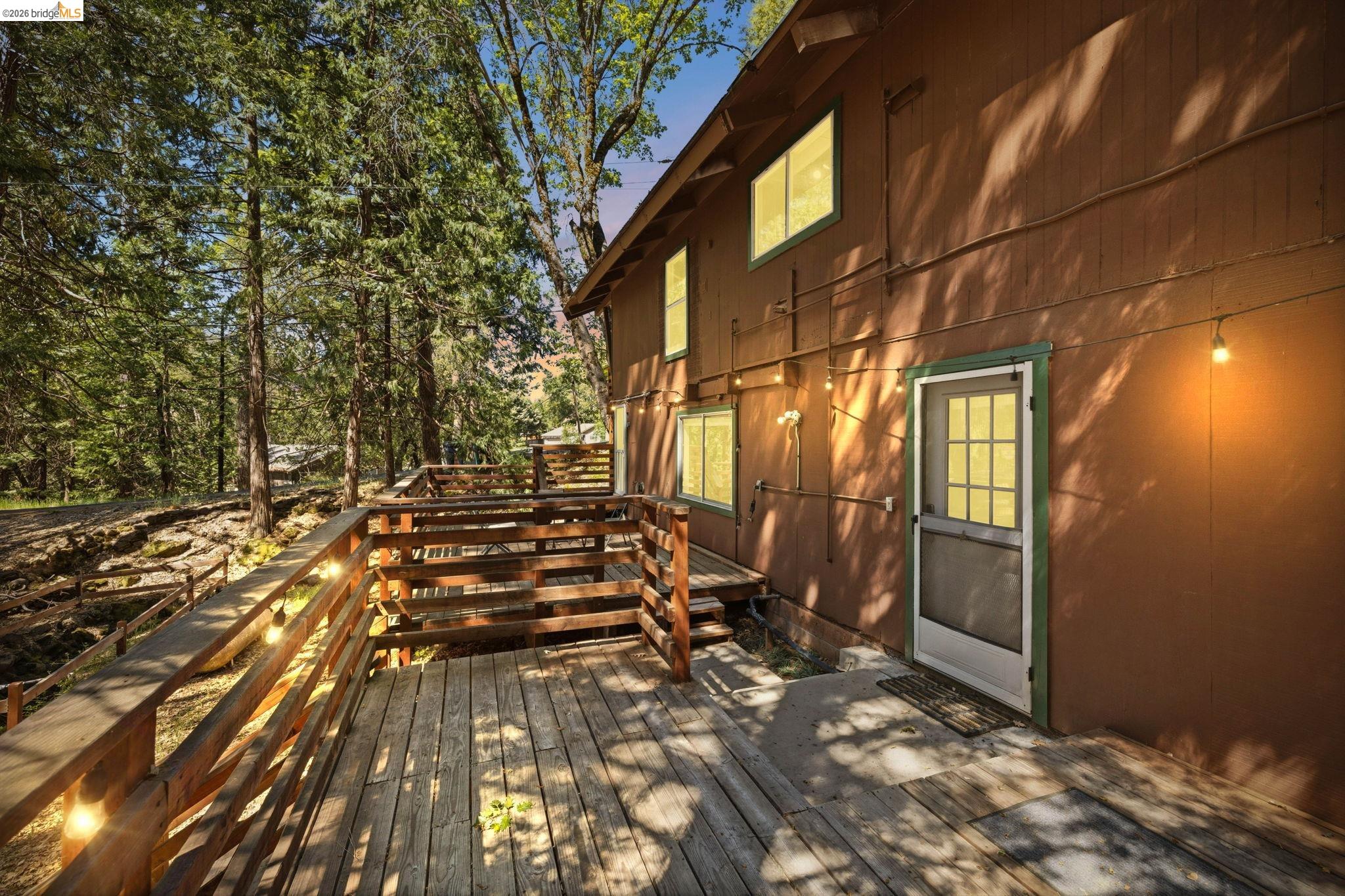 23420 Tanager Dr