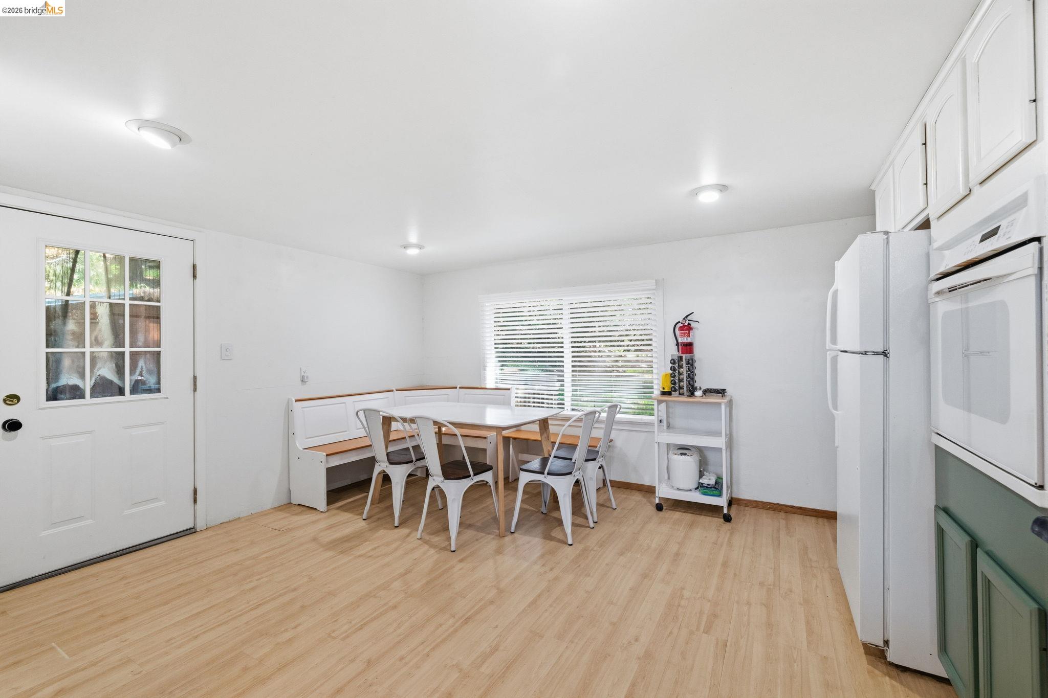 23420 Tanager Dr