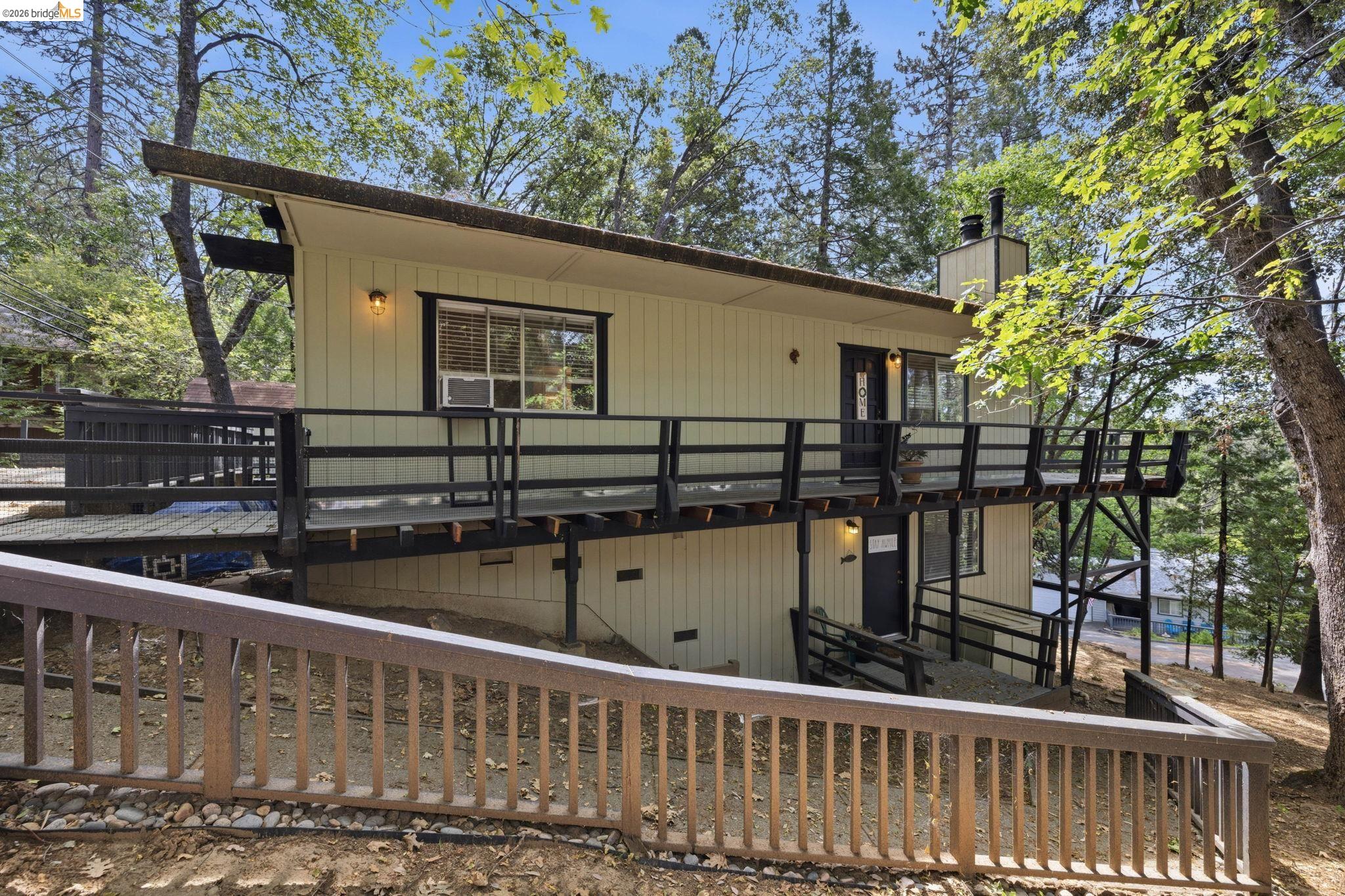 23303 Bluebird Hill Rd