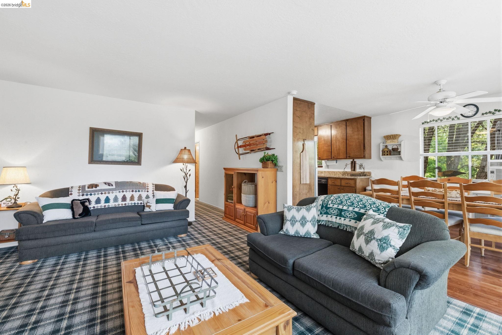 23303 Bluebird Hill Rd