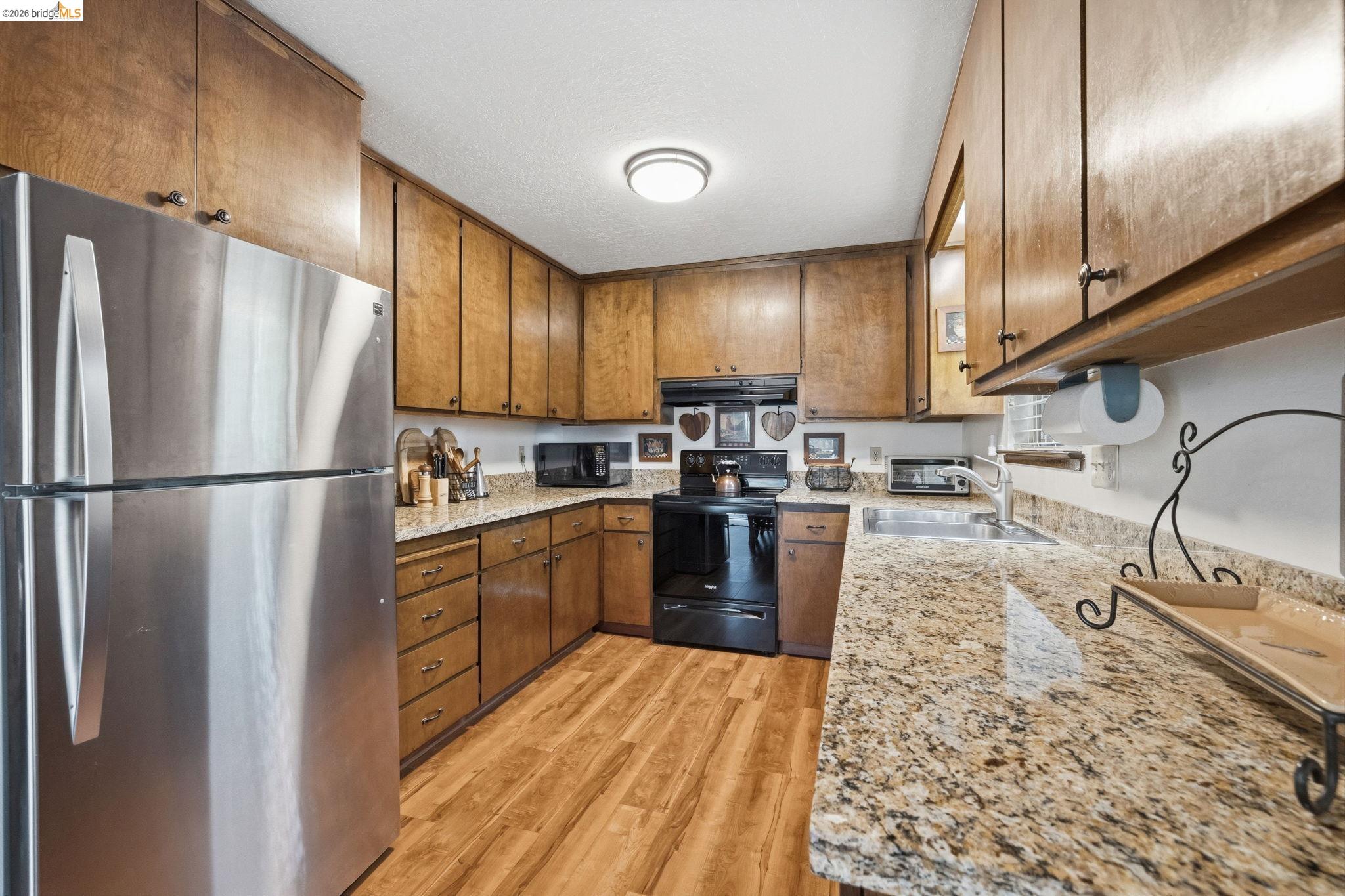 23303 Bluebird Hill Rd