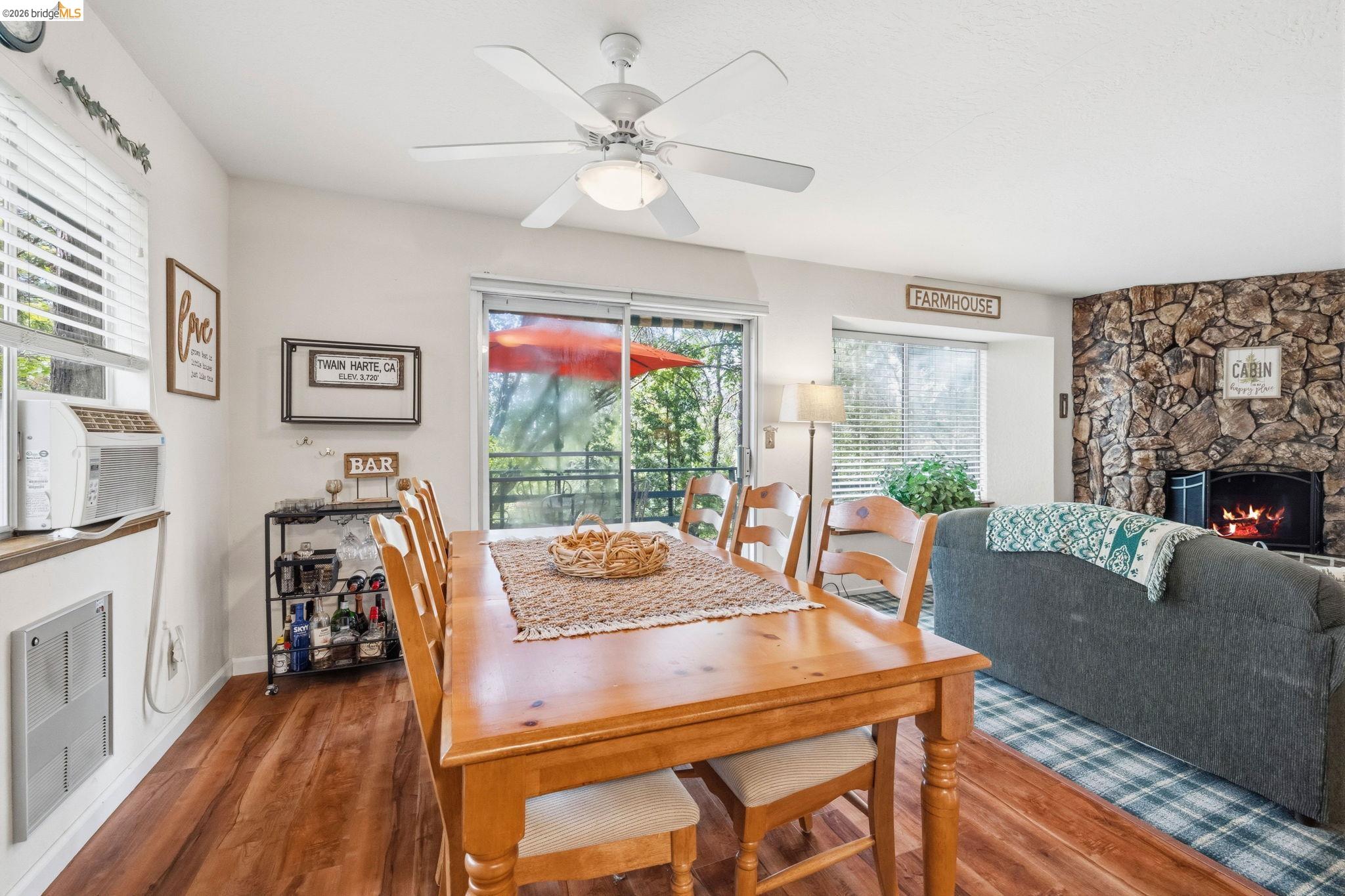 23303 Bluebird Hill Rd