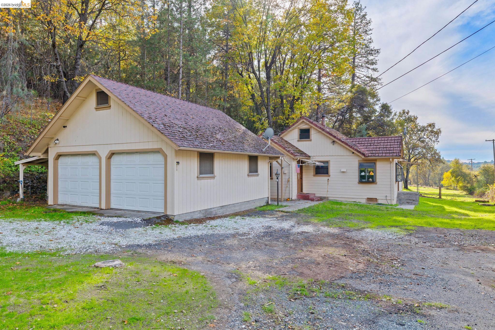15895 Morris Rd