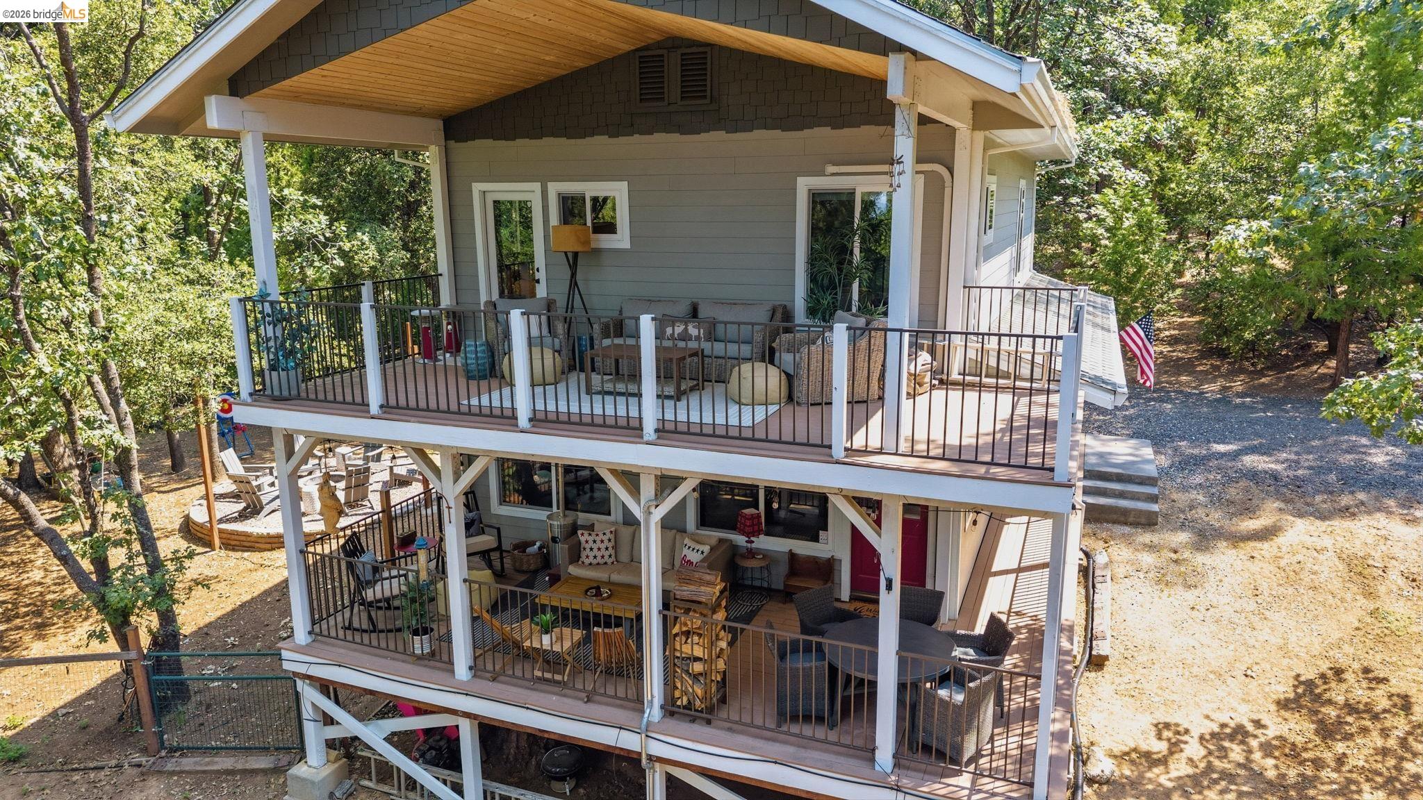18927 Sycamore Cir