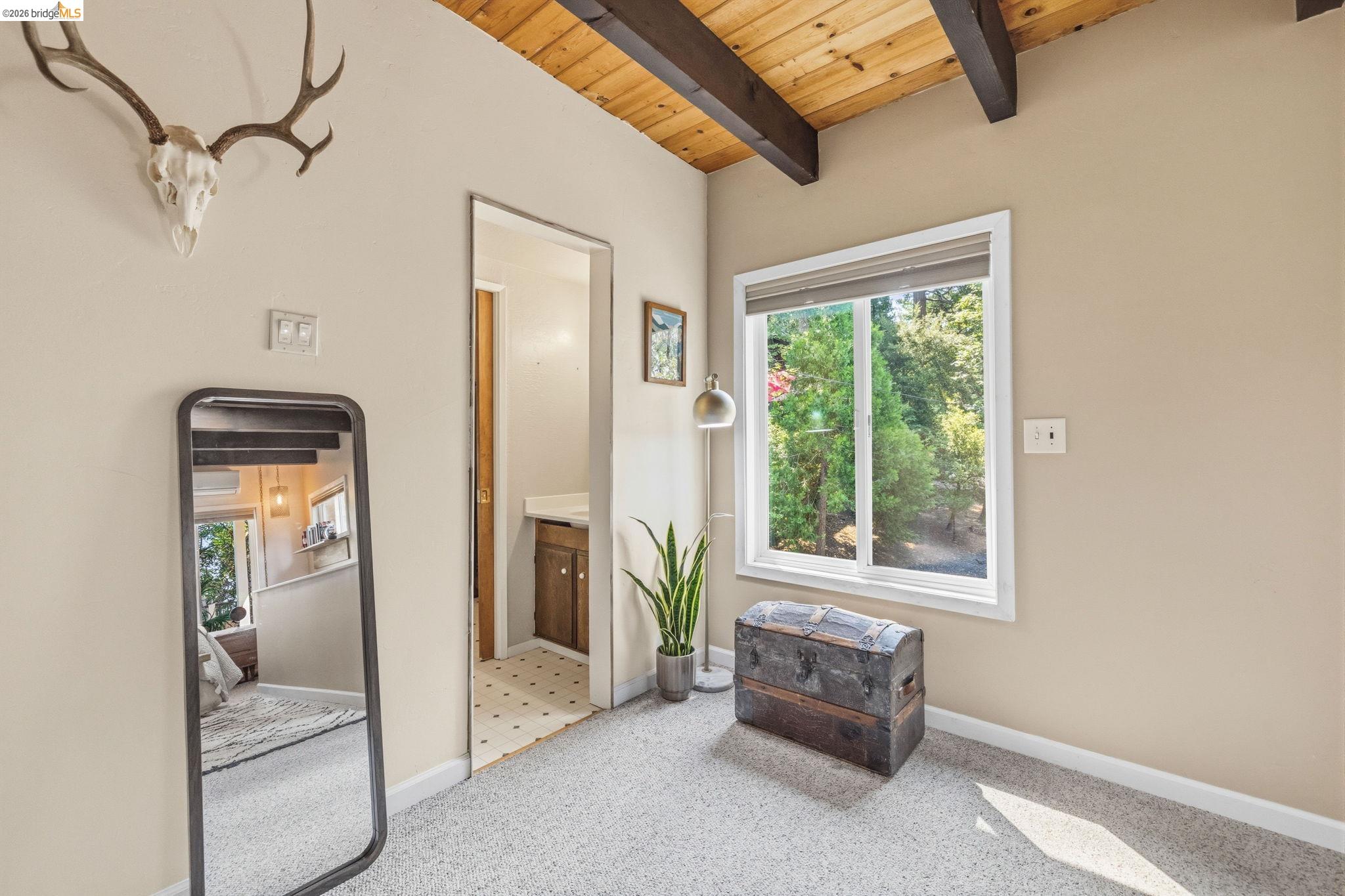 18927 Sycamore Cir