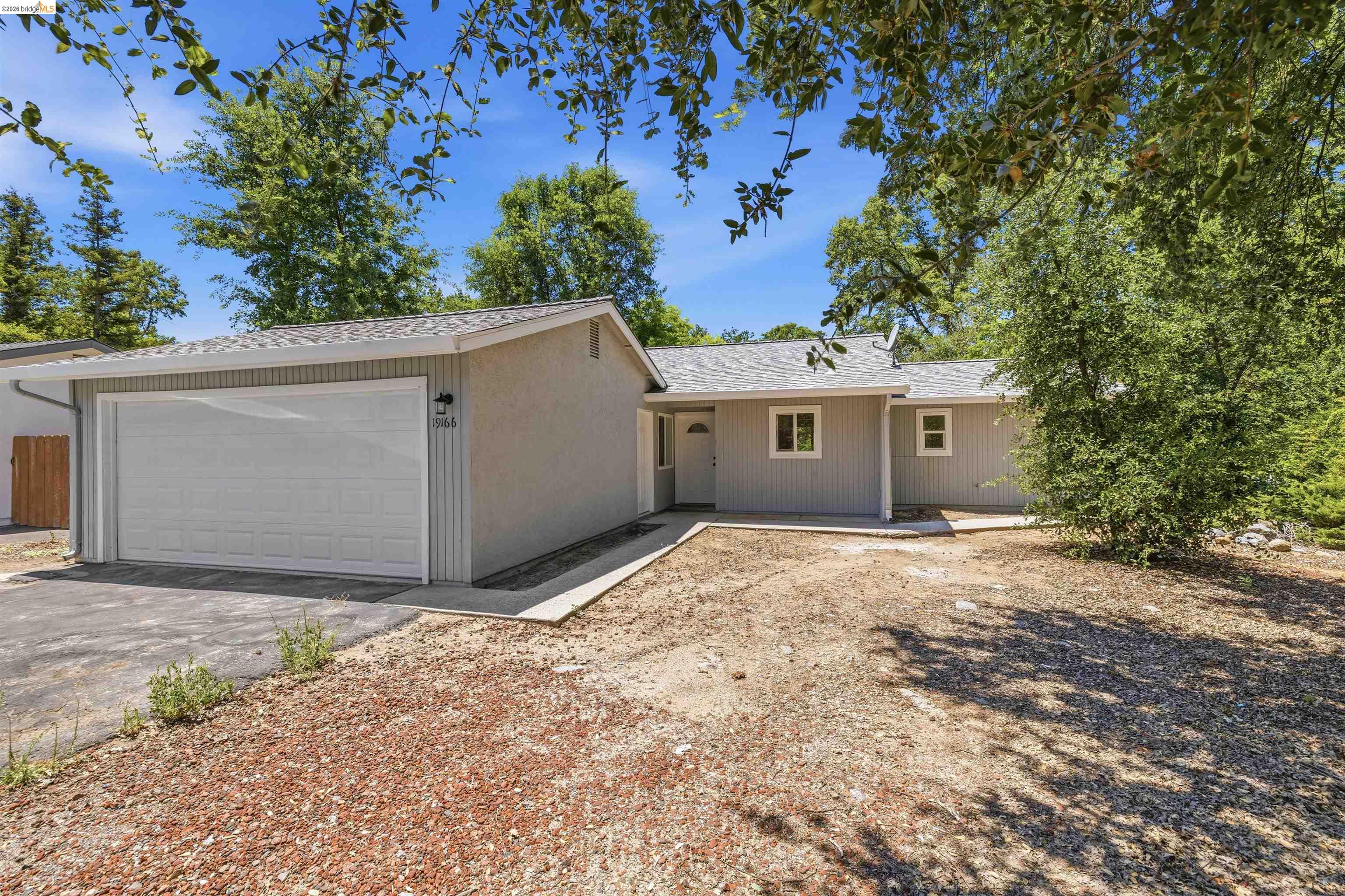 19166 Sunny Cir