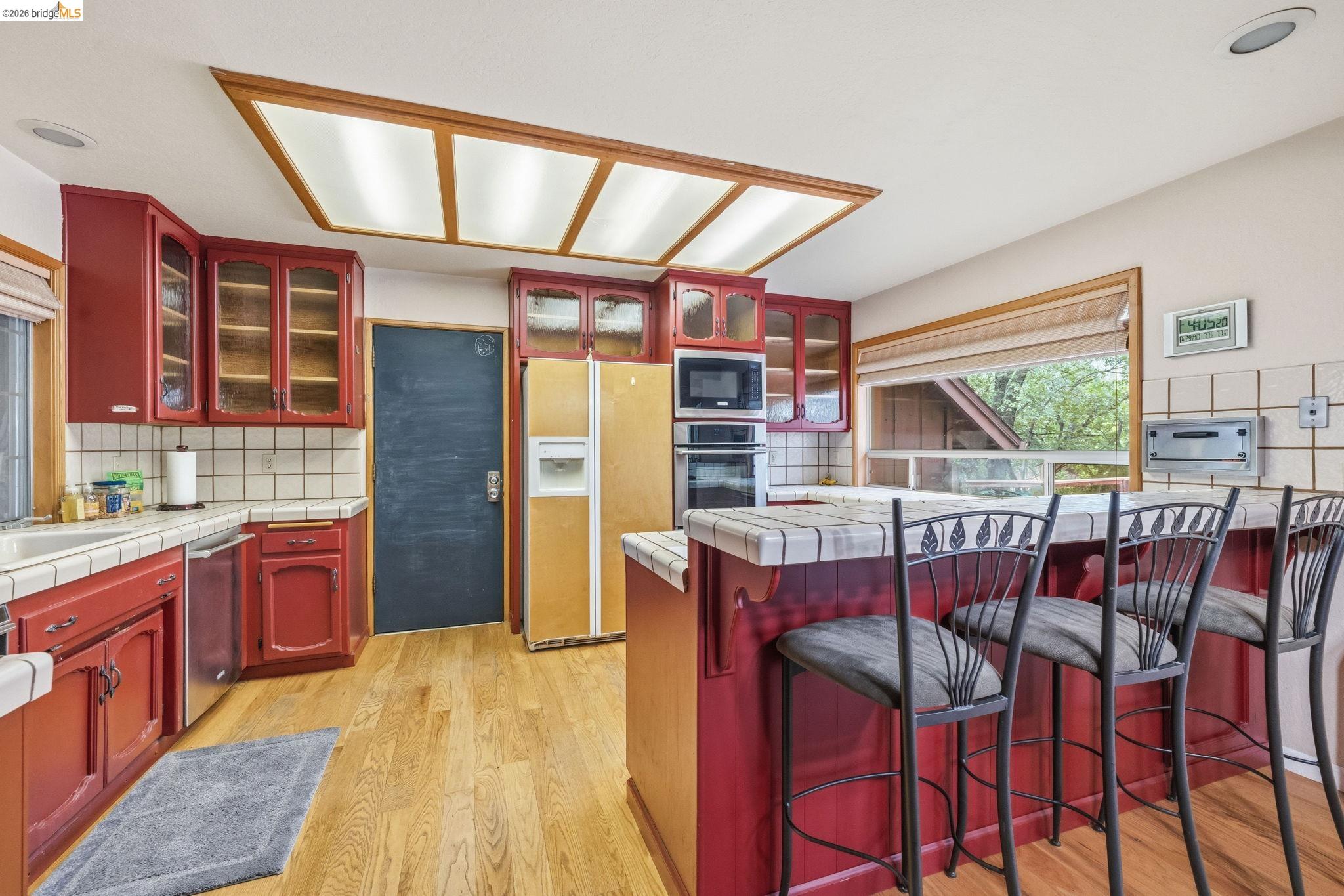 22995 Thrush Pl