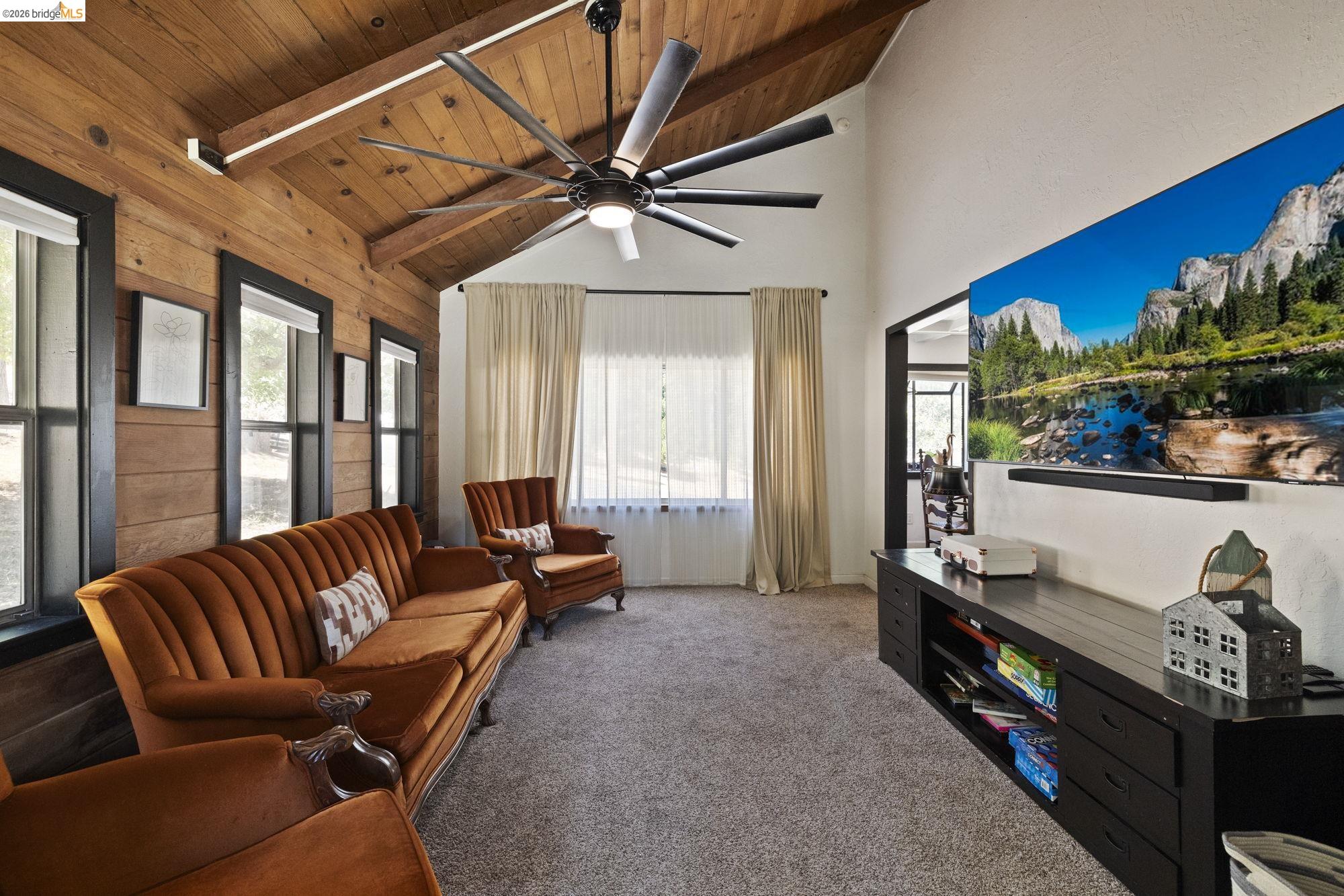 20785 Buttercup Cir