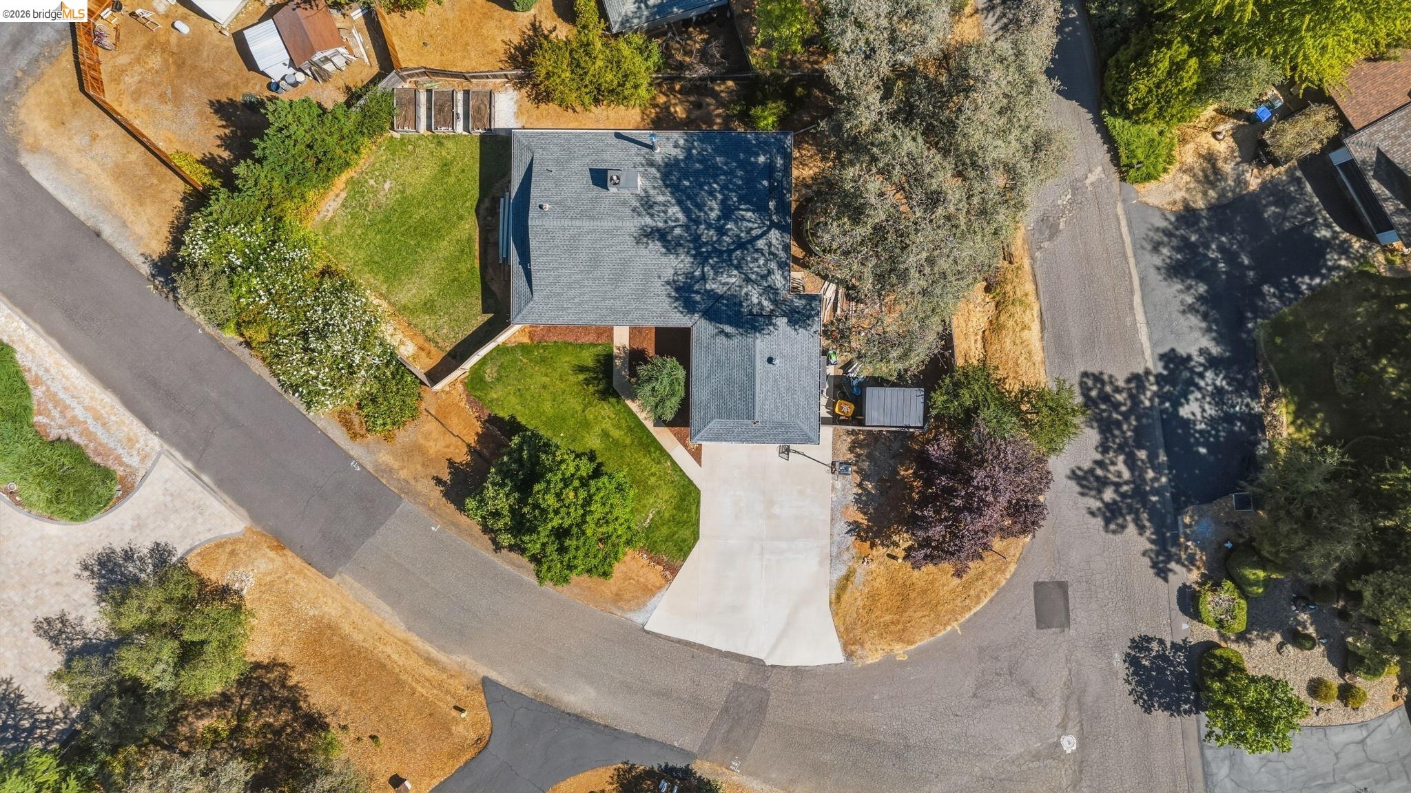 11037 Harrison Dr