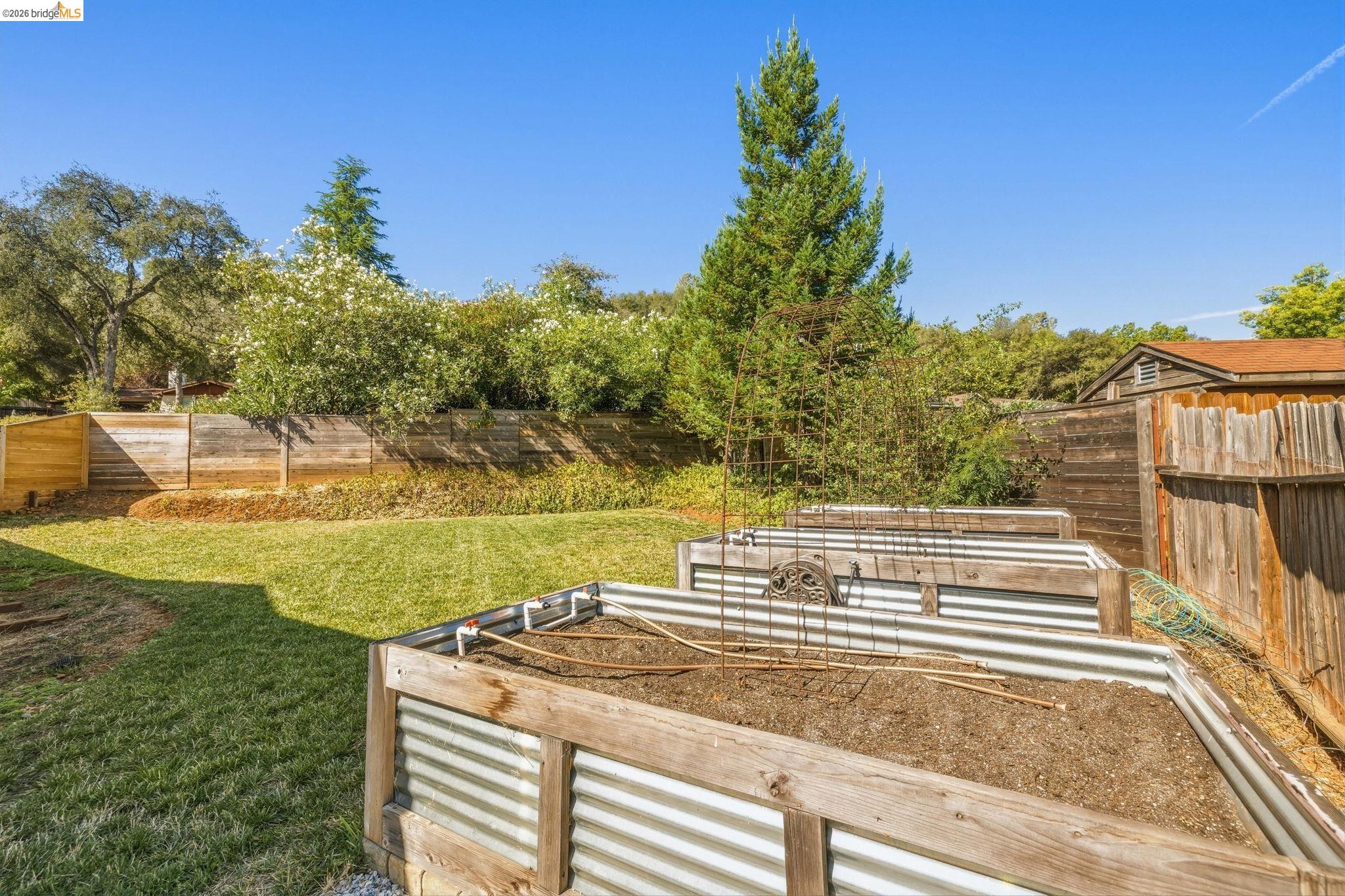 11037 Harrison Dr