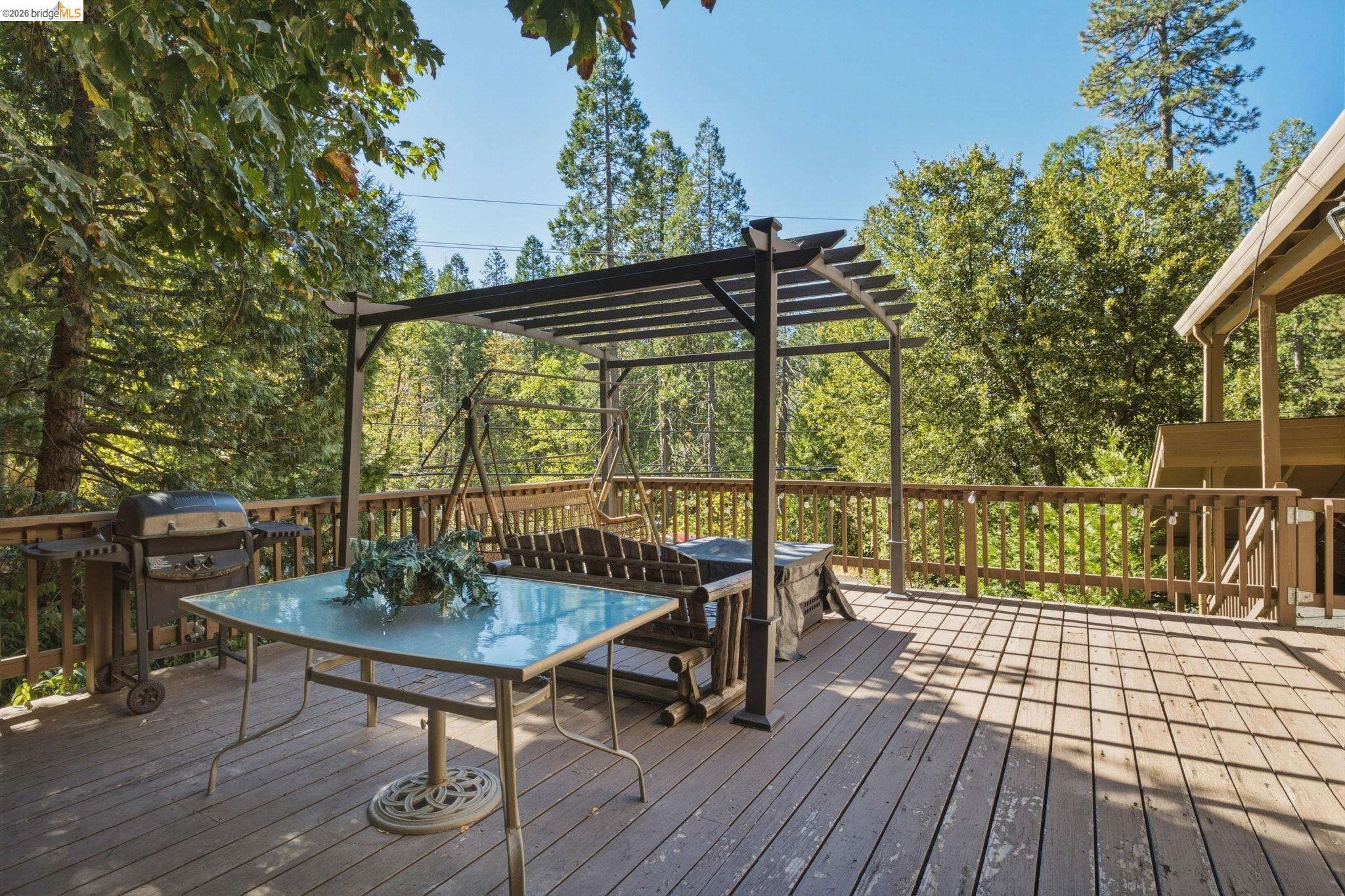23593 Lakewood Dr