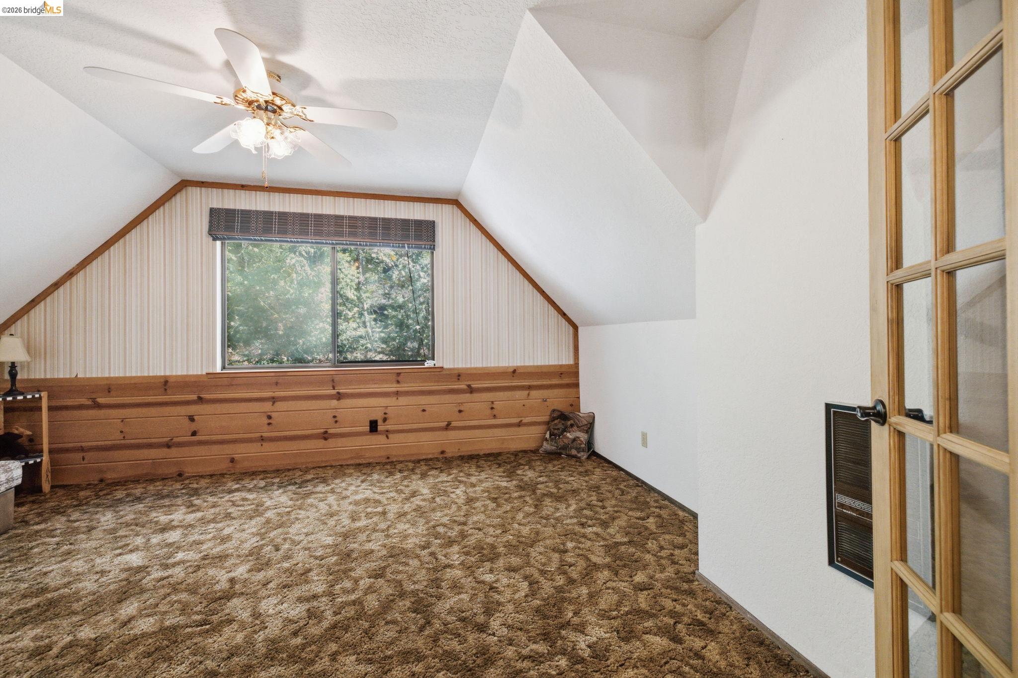 23593 Lakewood Dr