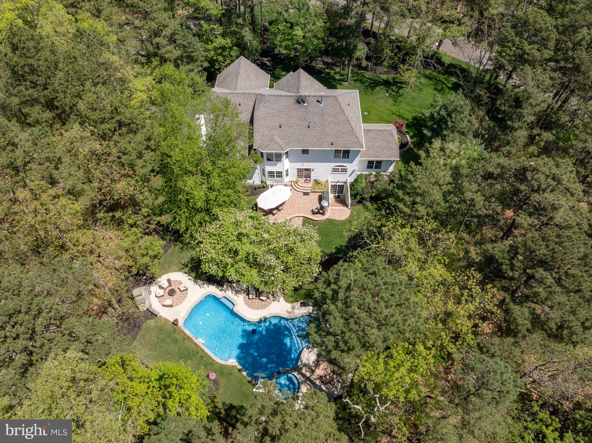 7 JOHN SLOAN WAY