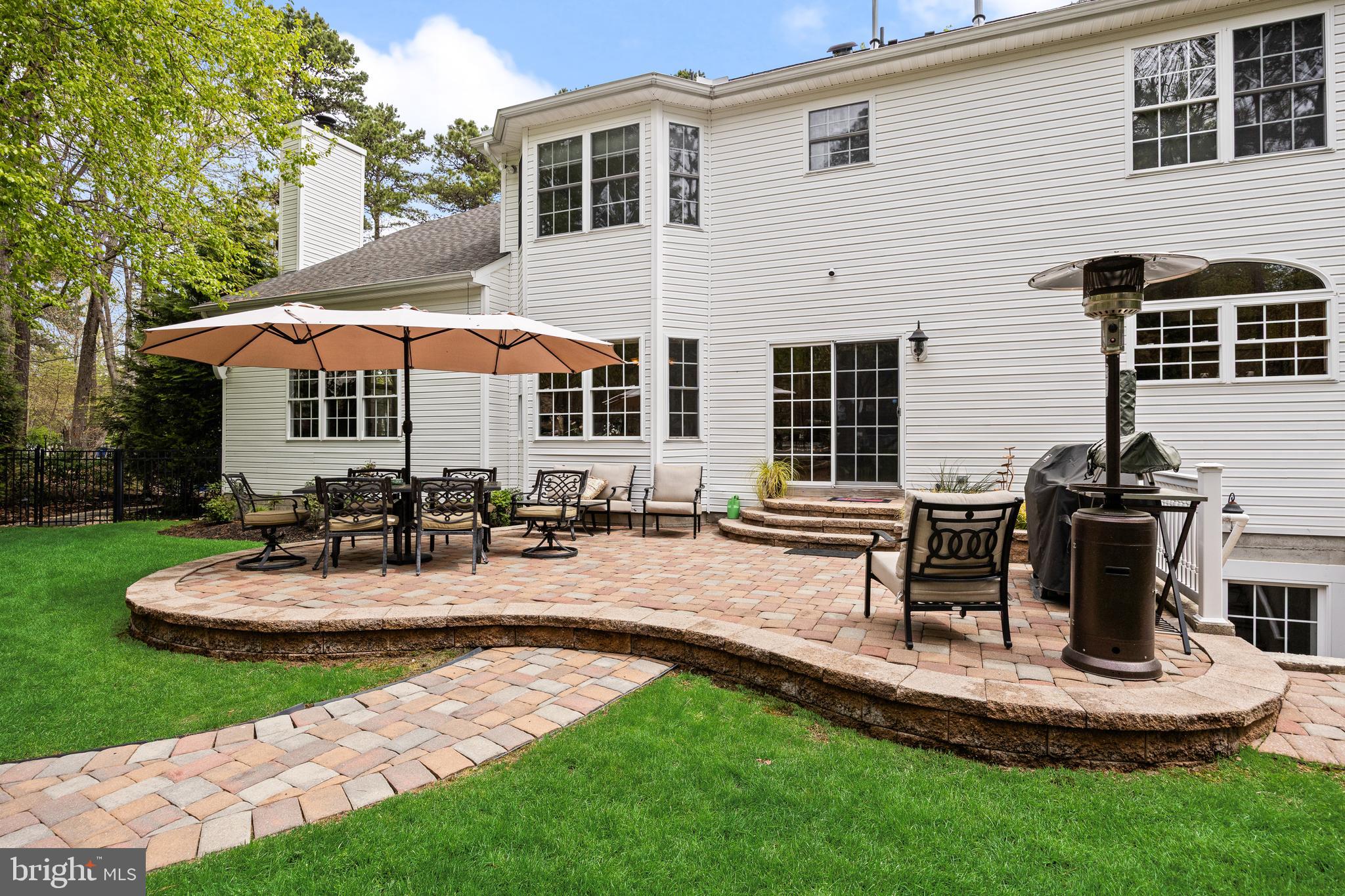 7 JOHN SLOAN WAY